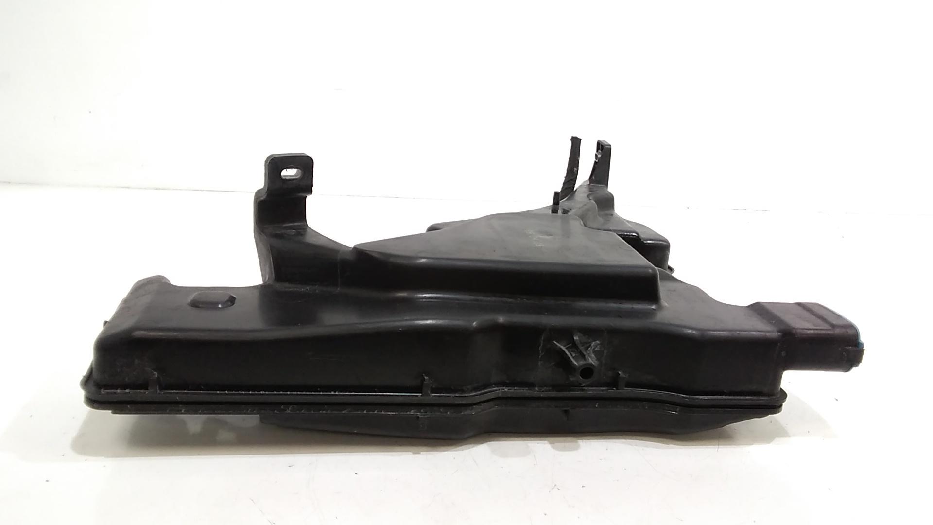 Vaschetta Tergi ant AUDI A4 Avant (8W5)