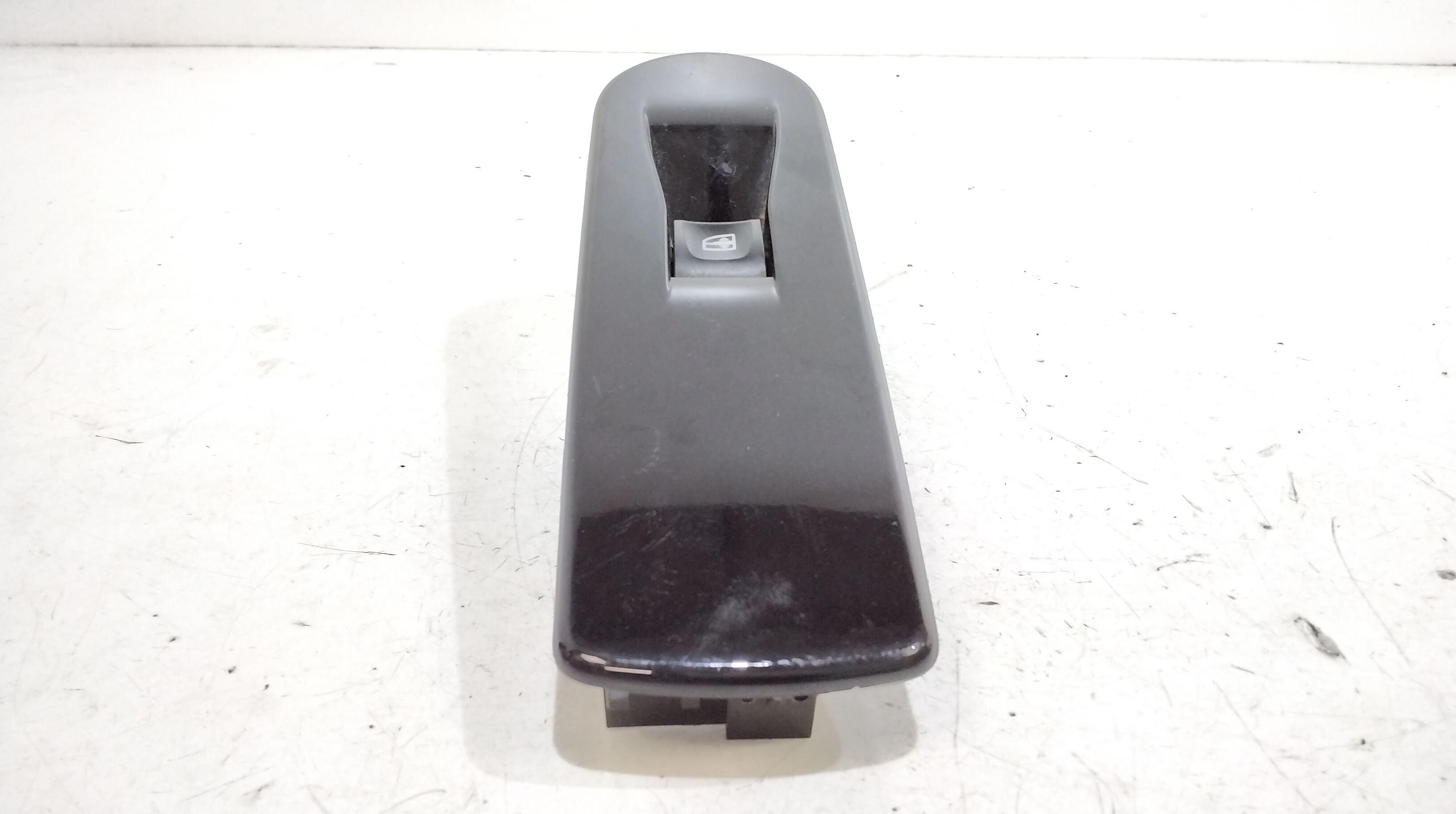 Pulsantiera Anteriore Destra Passeggero RENAULT Clio Serie IV (12>19)