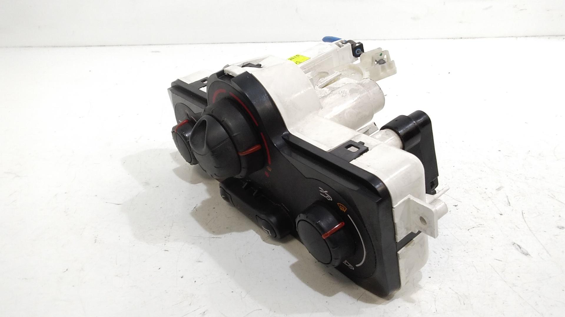 Comandi Clima RENAULT Clio Serie (08>15)