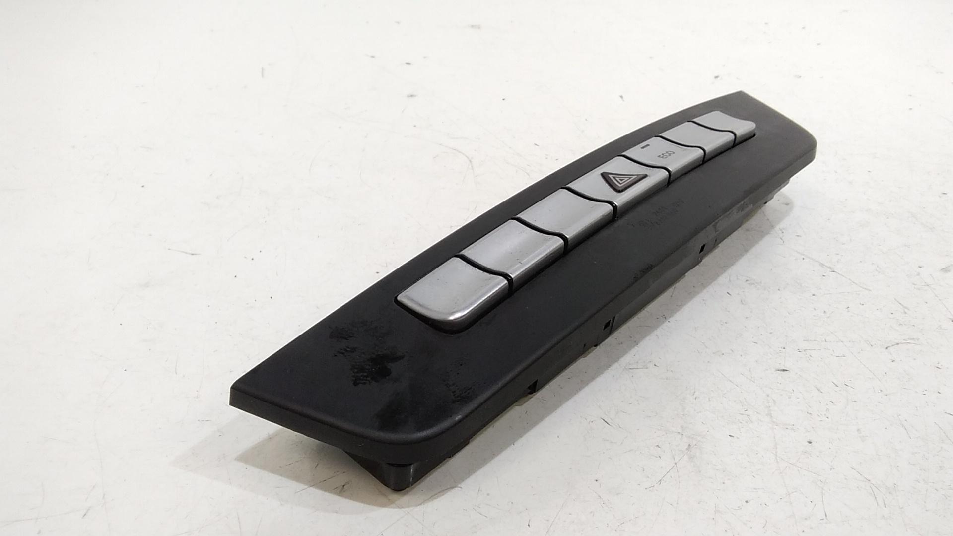 Pulsantiera Centrale MERCEDES Classe C S. Wagon W204 2 Serie