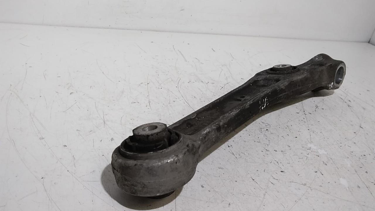 Braccio Oscillante anteriore Sinistro AUDI A4 Avant (8W5)