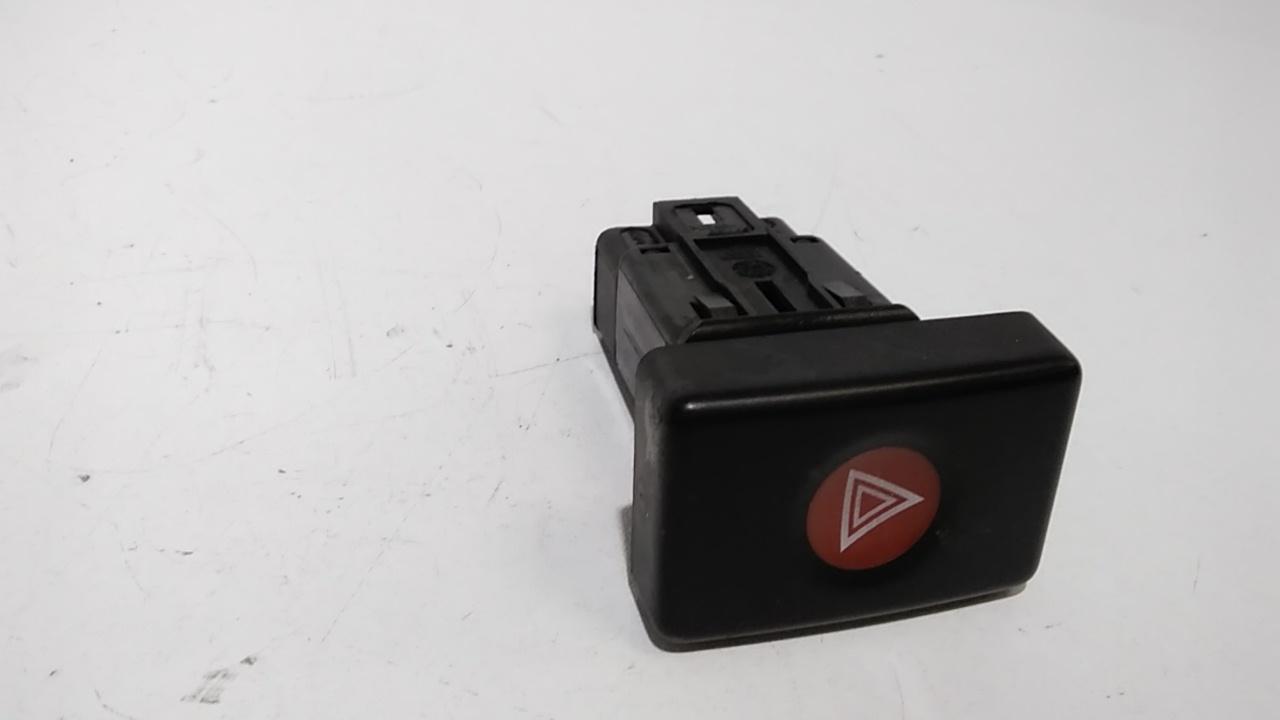 Pulsante luci di emergenza DACIA Logan MCV