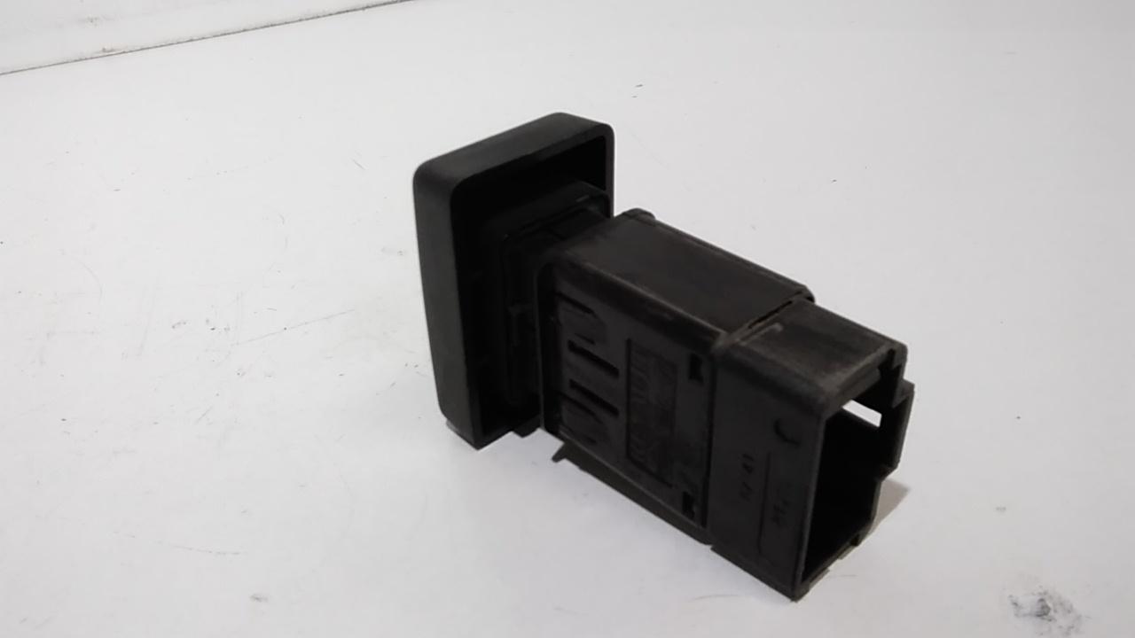 Pulsante luci di emergenza DACIA Logan MCV