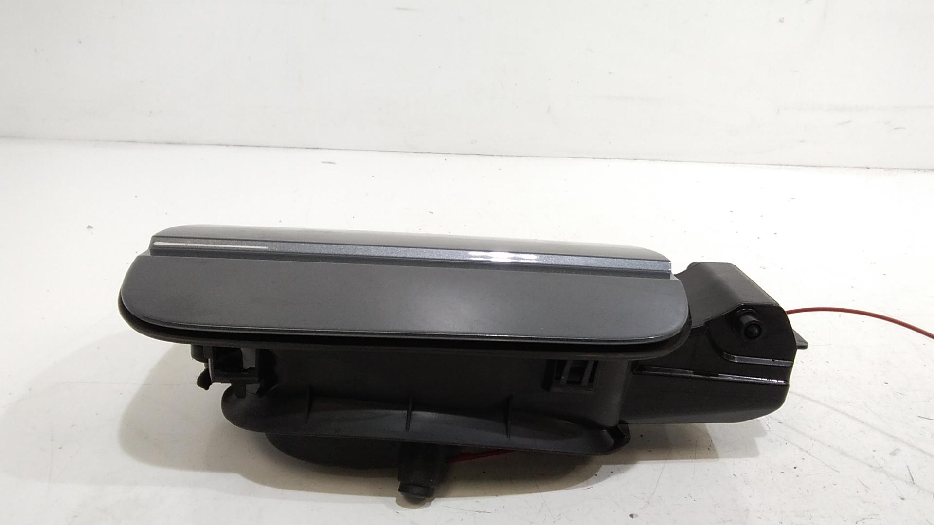 Sportellino Carburante AUDI A4 Avant (8W5)