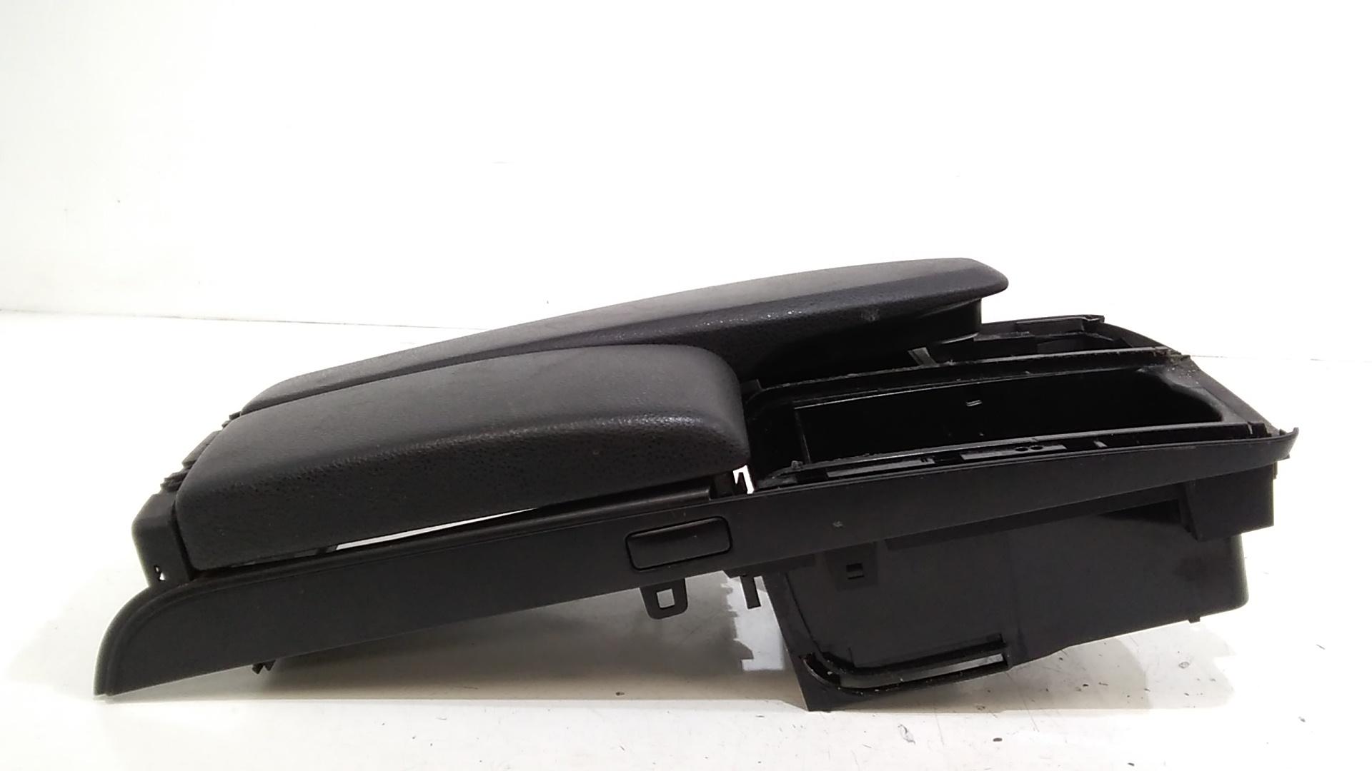 Bracciolo centrale MERCEDES Classe C S. Wagon W204 2 Serie