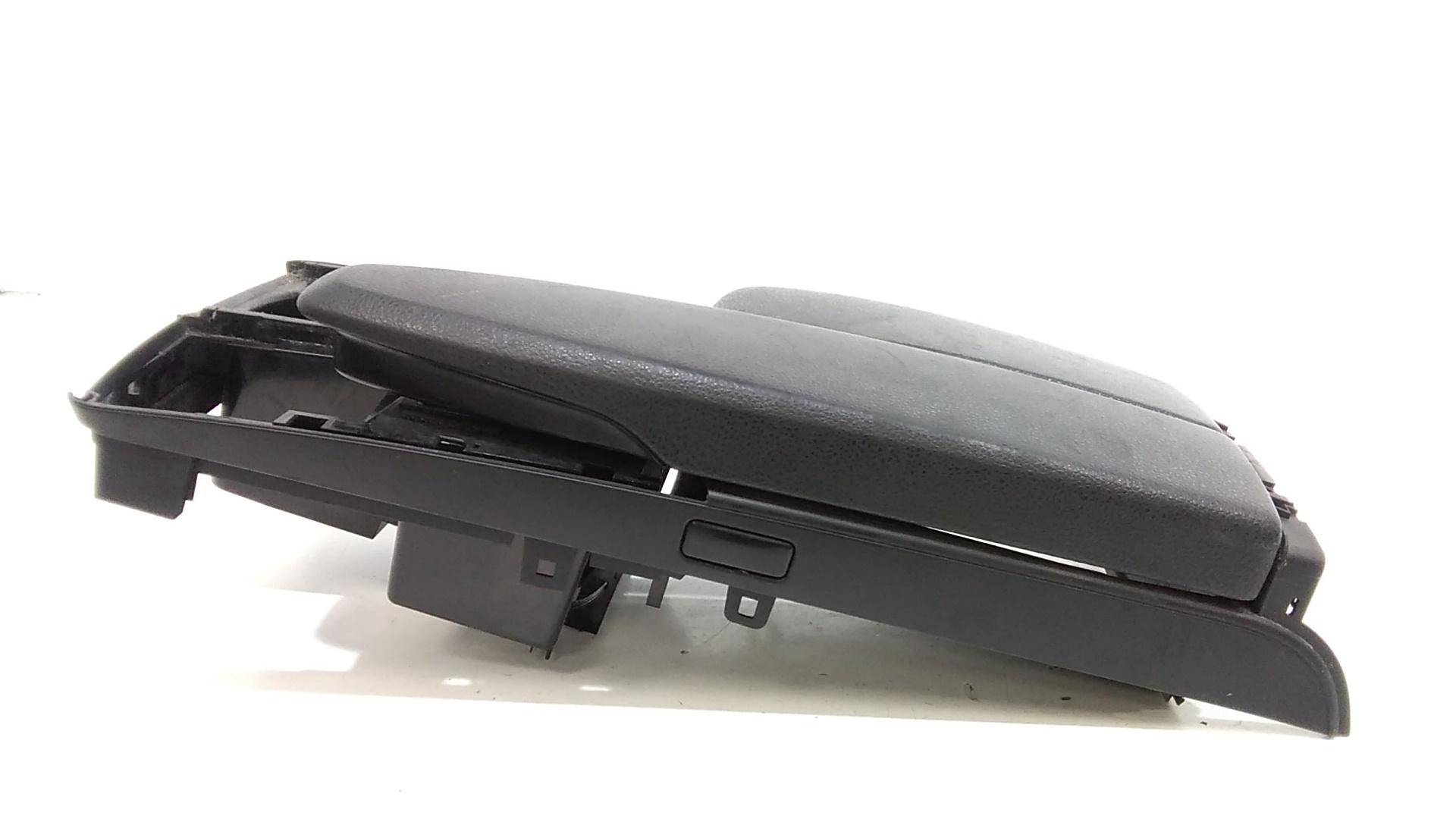 Bracciolo centrale MERCEDES Classe C S. Wagon W204 2 Serie