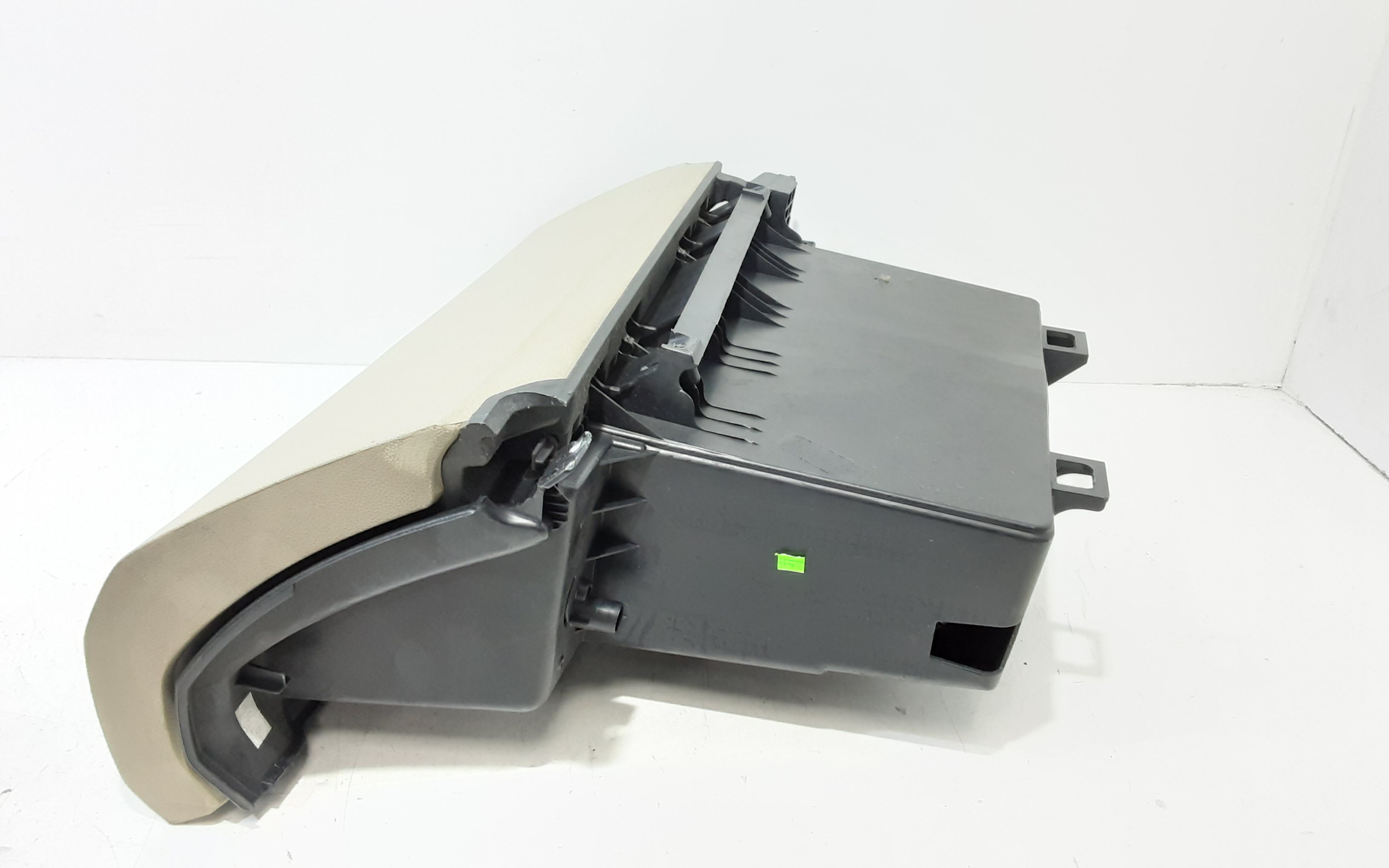 Cassetto porta oggetti MERCEDES Classe B W245 1 Serie