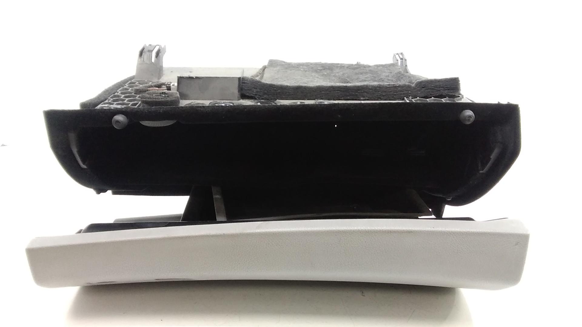 Cassetto porta oggetti MERCEDES Classe C S. Wagon W204 2 Serie