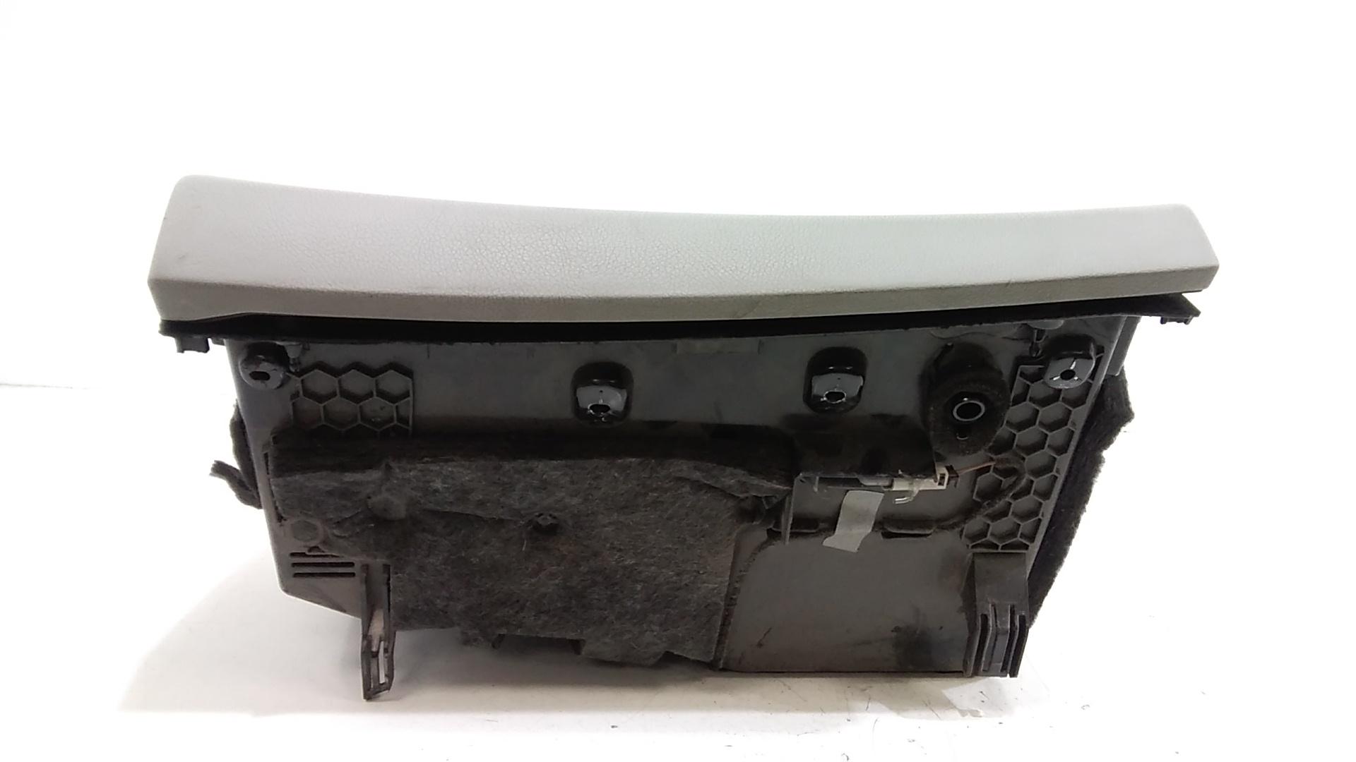 Cassetto porta oggetti MERCEDES Classe C S. Wagon W204 2 Serie