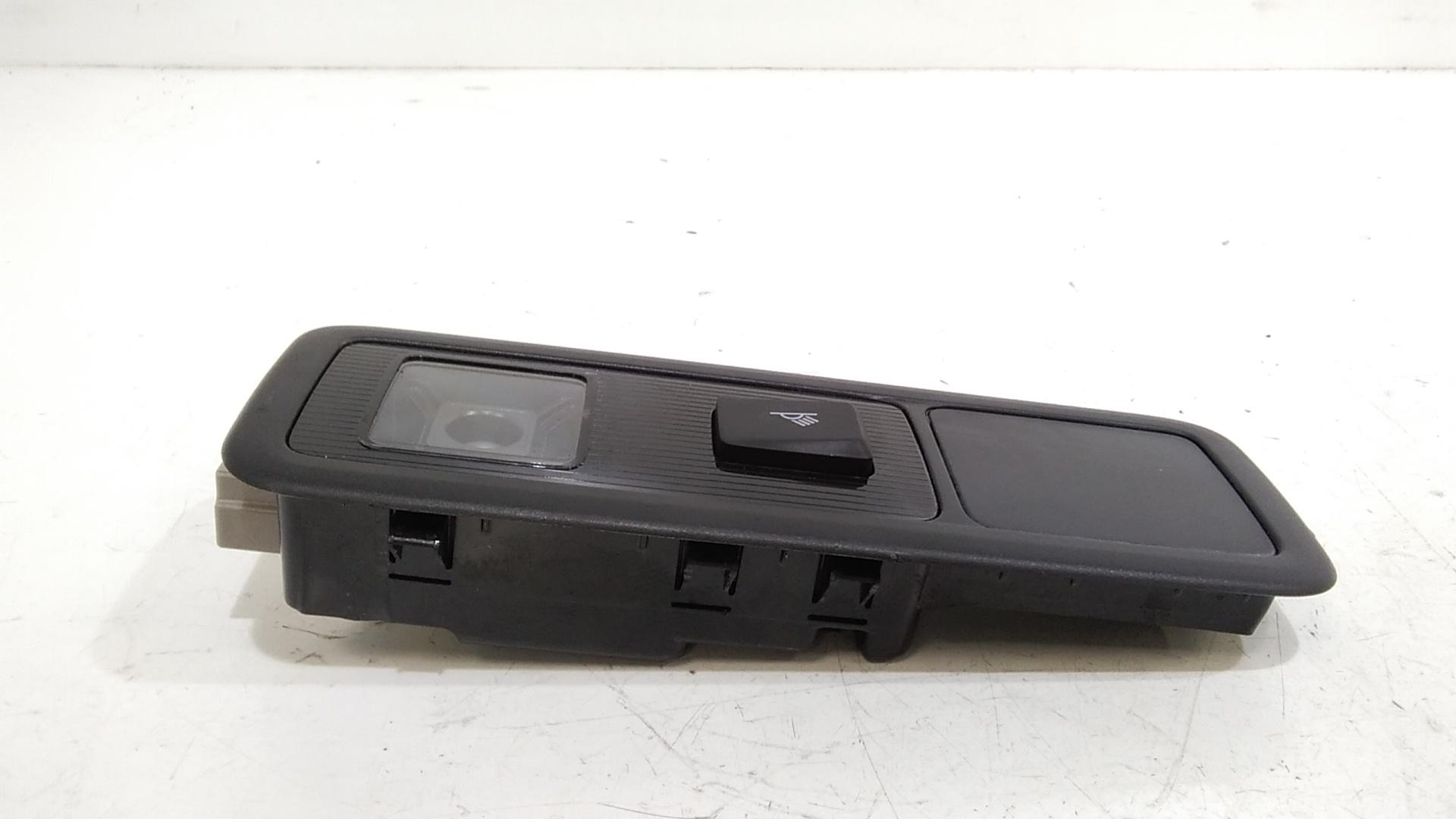 Plafoniera posteriore VOLKSWAGEN Tiguan R Line