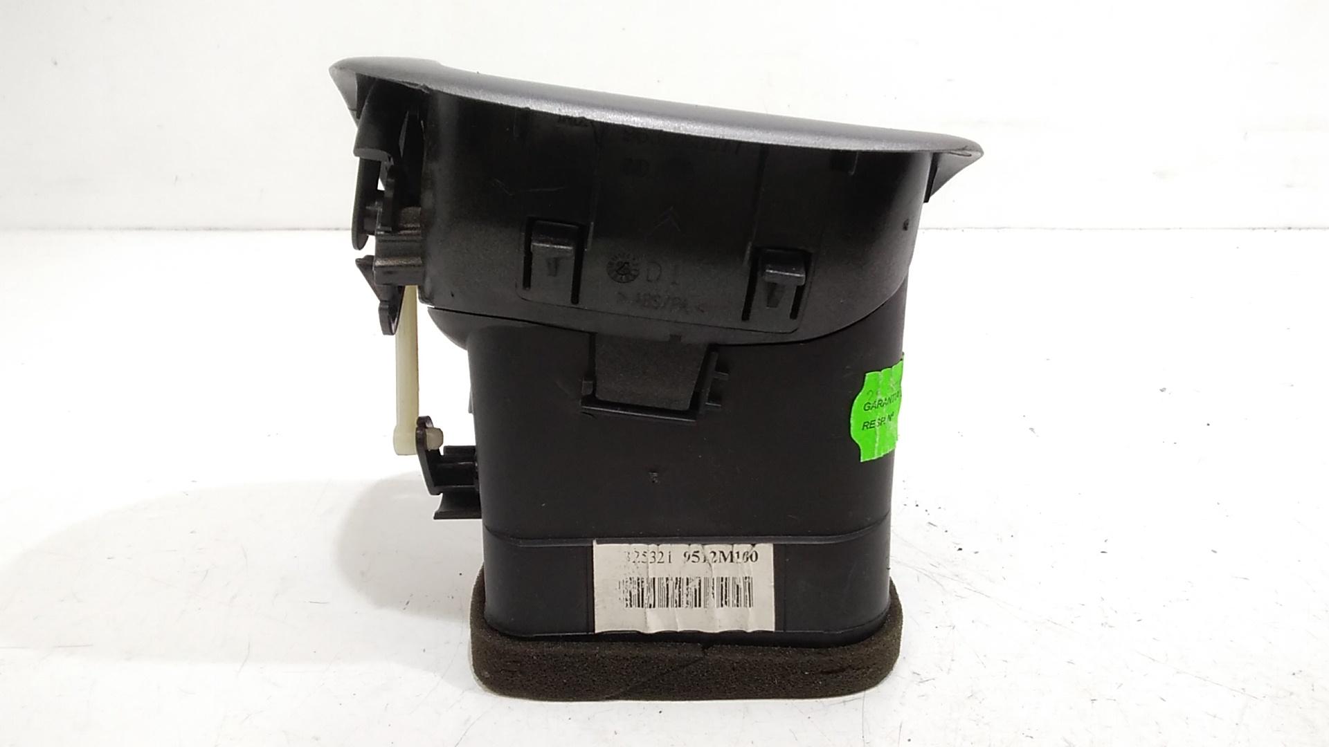 Bocchetta aria cruscotto lato passeggero CITROEN Xsara Picasso 1 Serie