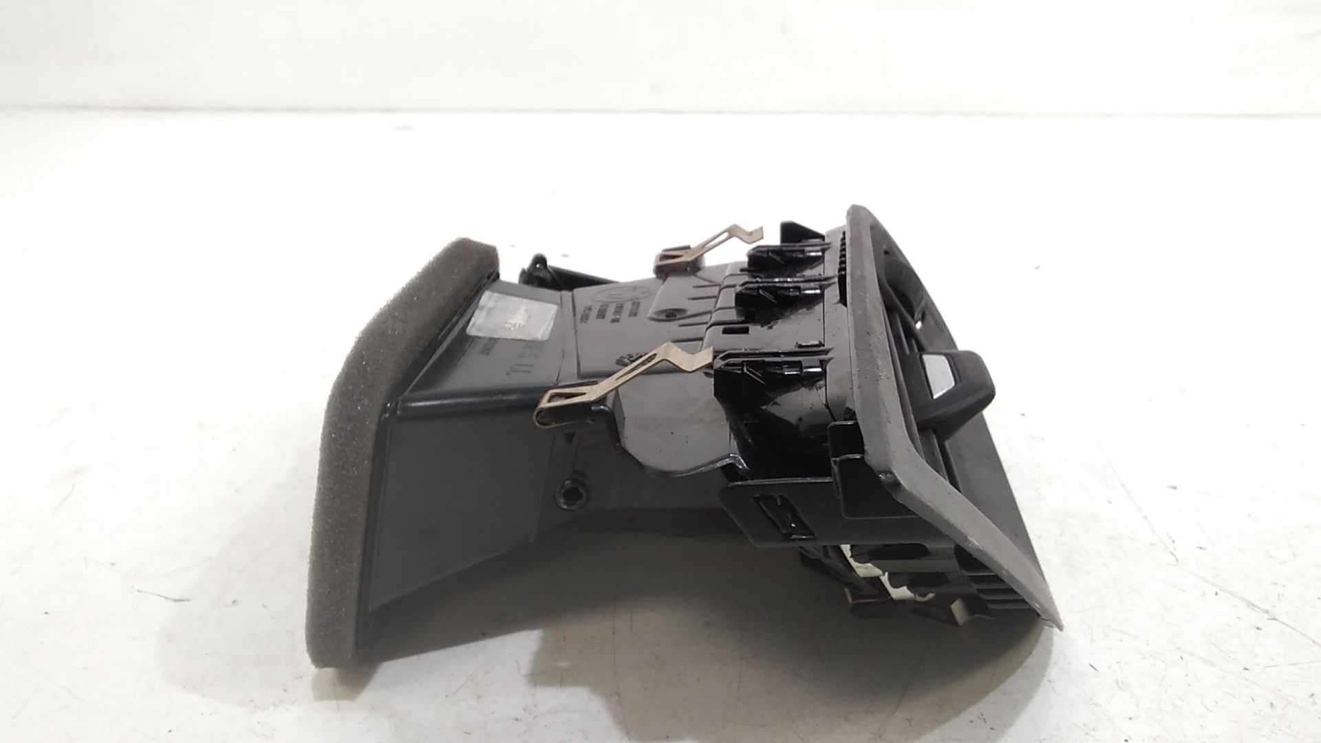 Bocchetta aria cruscotto lato passeggero BMW Serie 1 F40 (19>)