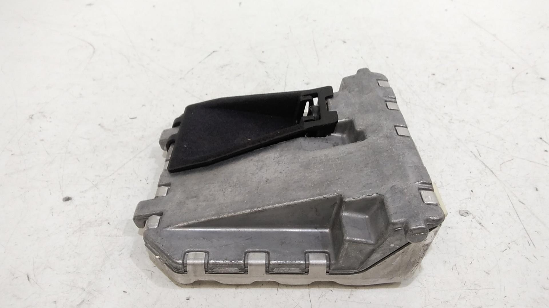 Telecamera anteriore MERCEDES Classe C S. Wagon W204 2 Serie