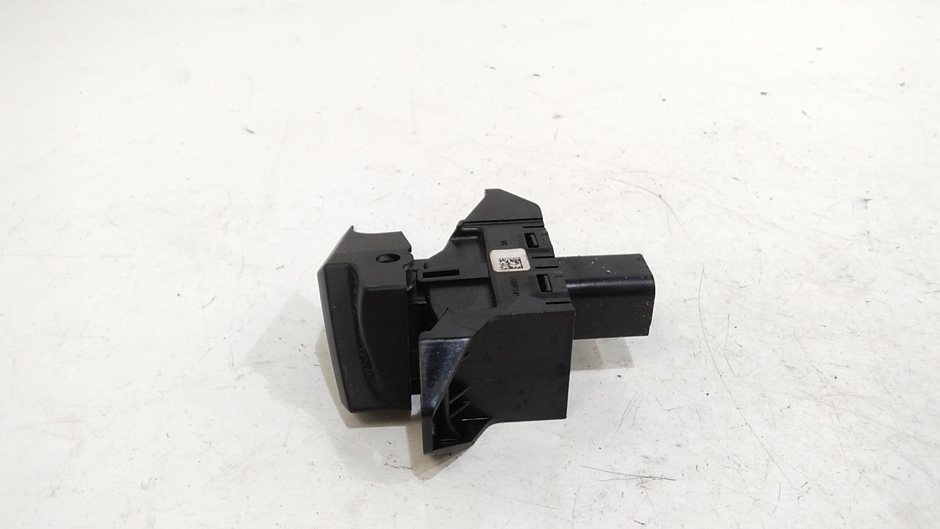 Pulsante freno di stazionamento FORD S - Max Serie (15>18)