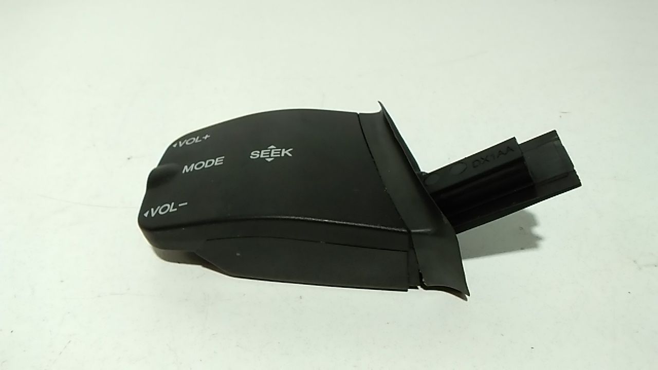 Leva comandi autoradio FORD Focus Berlina 3 Serie