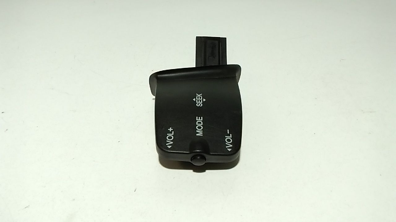 Leva comandi autoradio FORD Focus Berlina 3 Serie