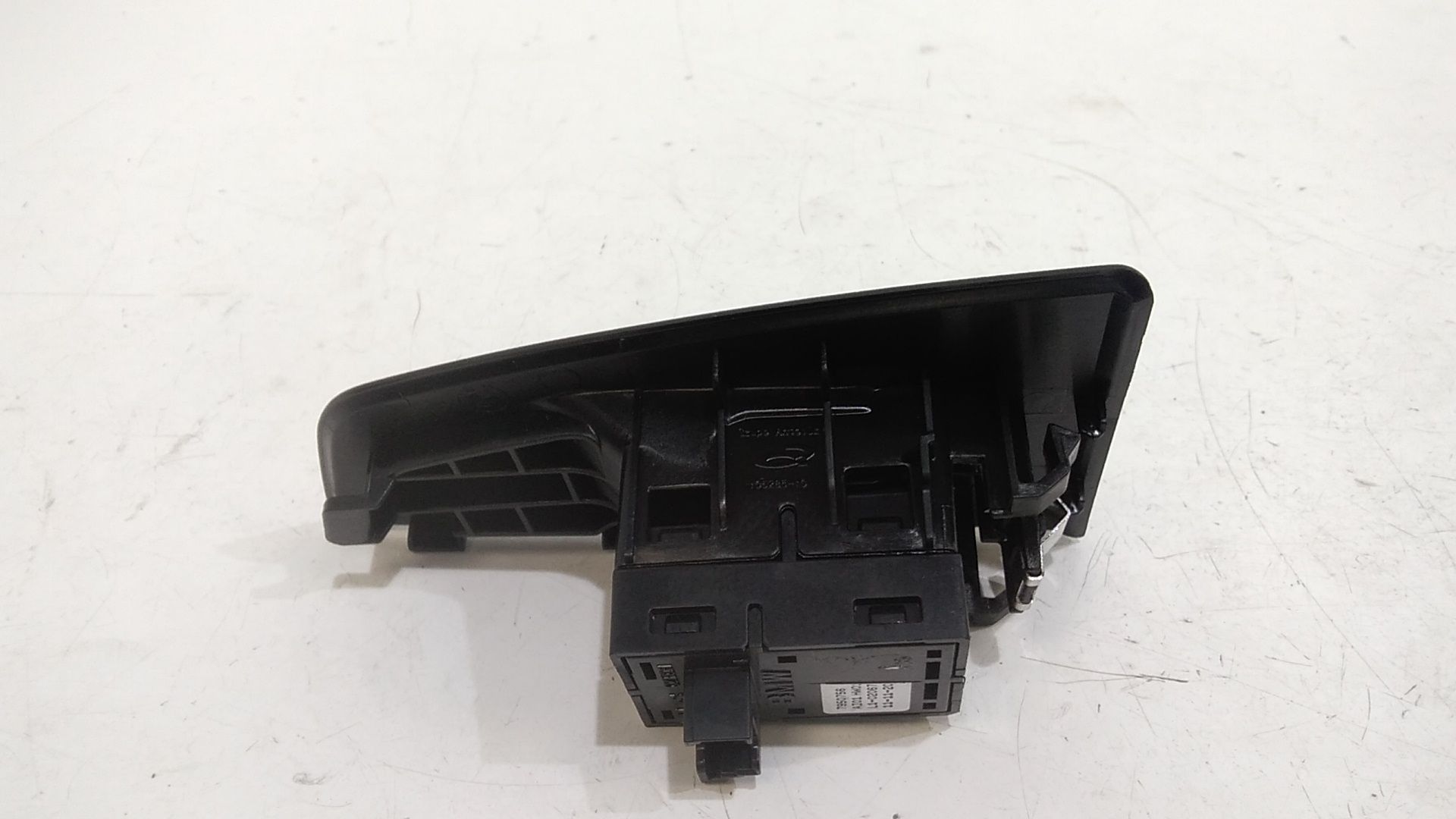 Pulsantiera Posteriore Destra BMW Serie 1 F40 (19>)