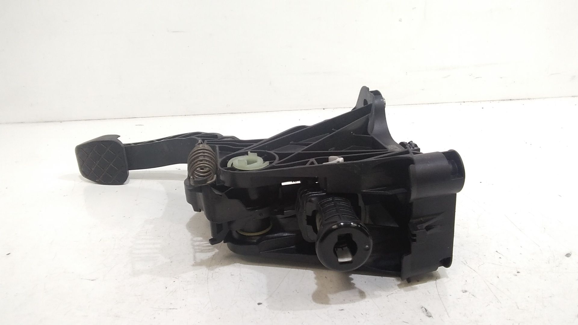 Pedale frizione VOLKSWAGEN Tiguan Serie