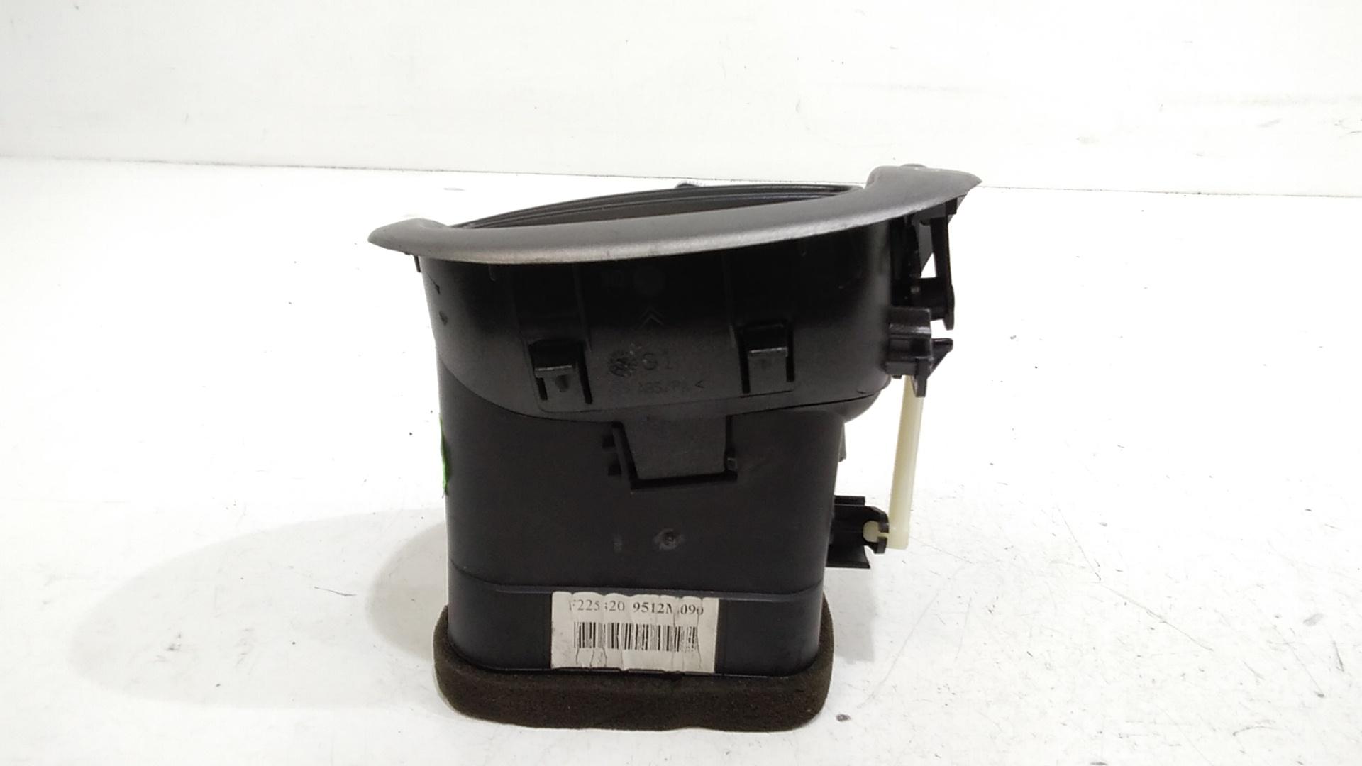 Bocchetta aria cruscotto lato guida CITROEN Xsara Picasso 1 Serie