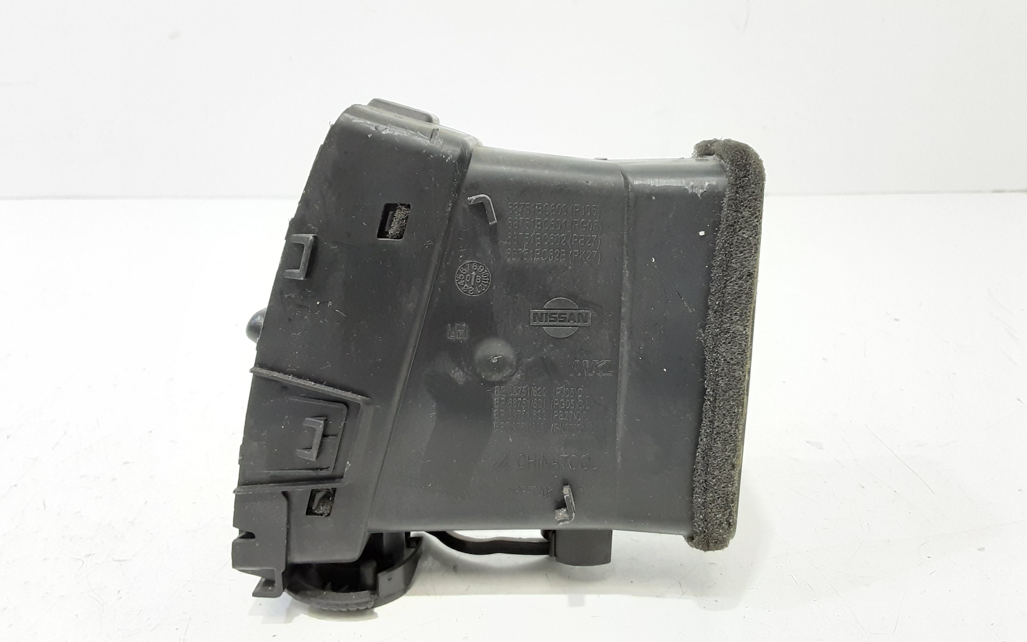 Bocchetta aria cruscotto lato guida NISSAN Micra 5 Serie