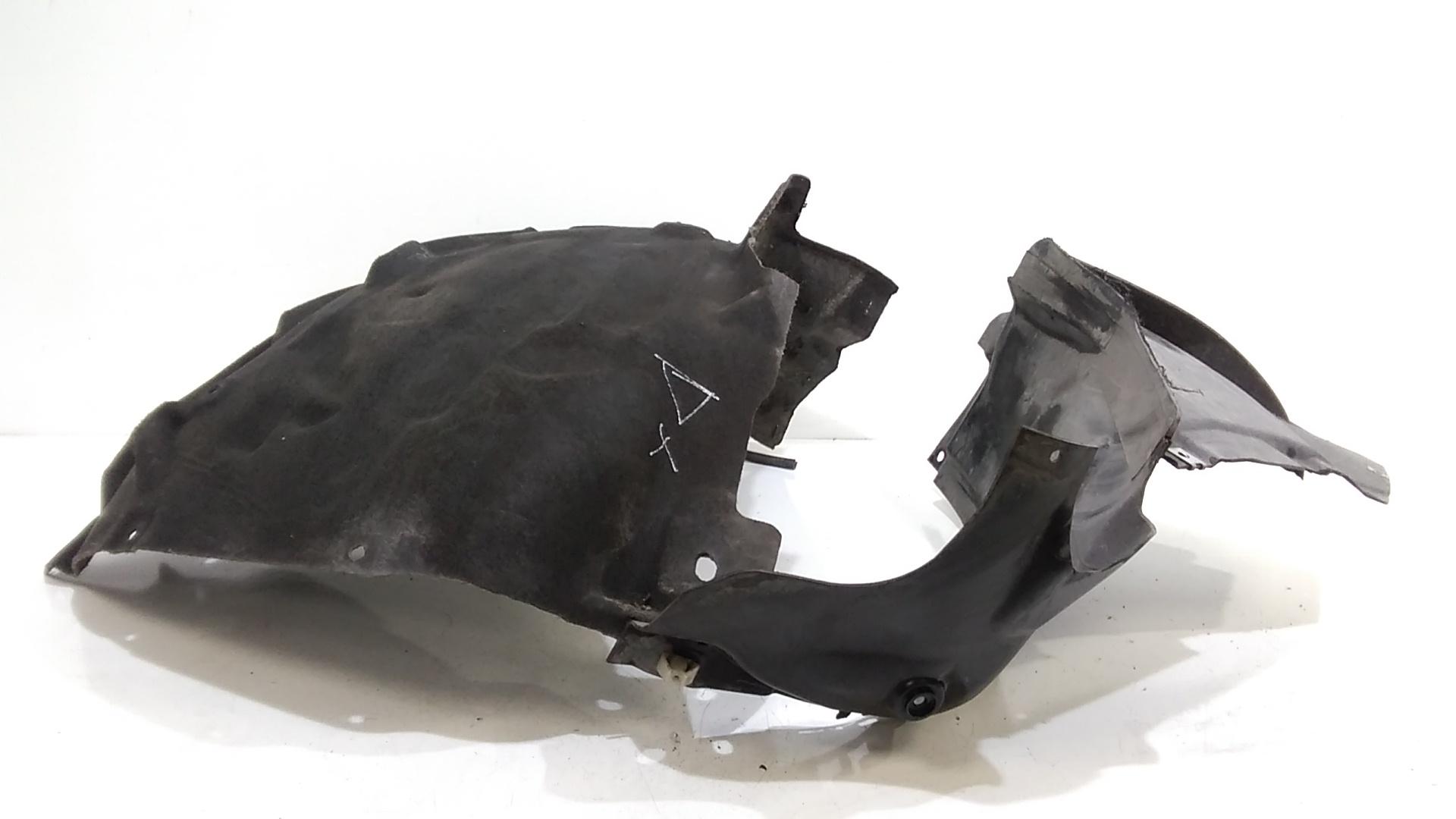 Passaruota ant DX AUDI A4 Avant (8W5)