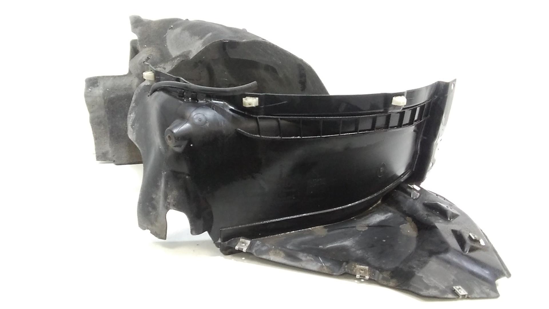 Passaruota ant SX AUDI A4 Avant (8W5)