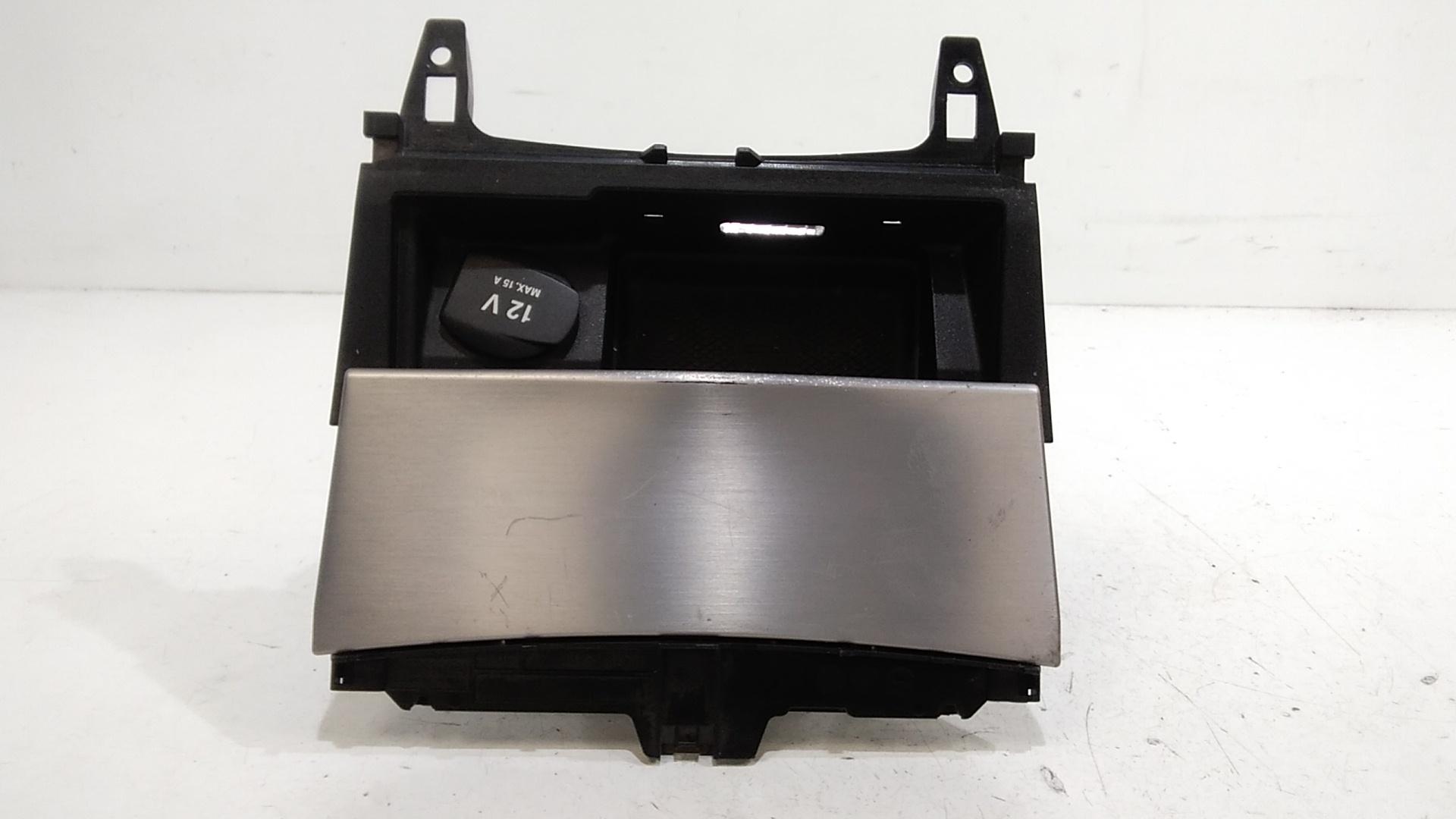 Posacenere MERCEDES Classe C S. Wagon W204 2 Serie