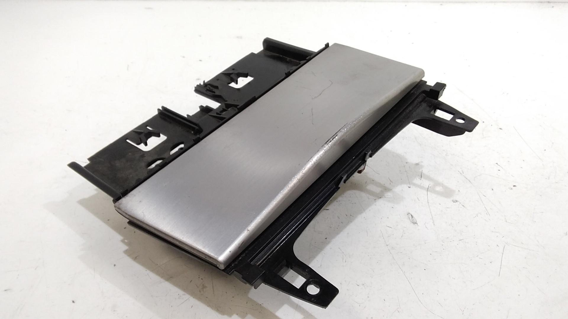 Posacenere MERCEDES Classe C S. Wagon W204 2 Serie