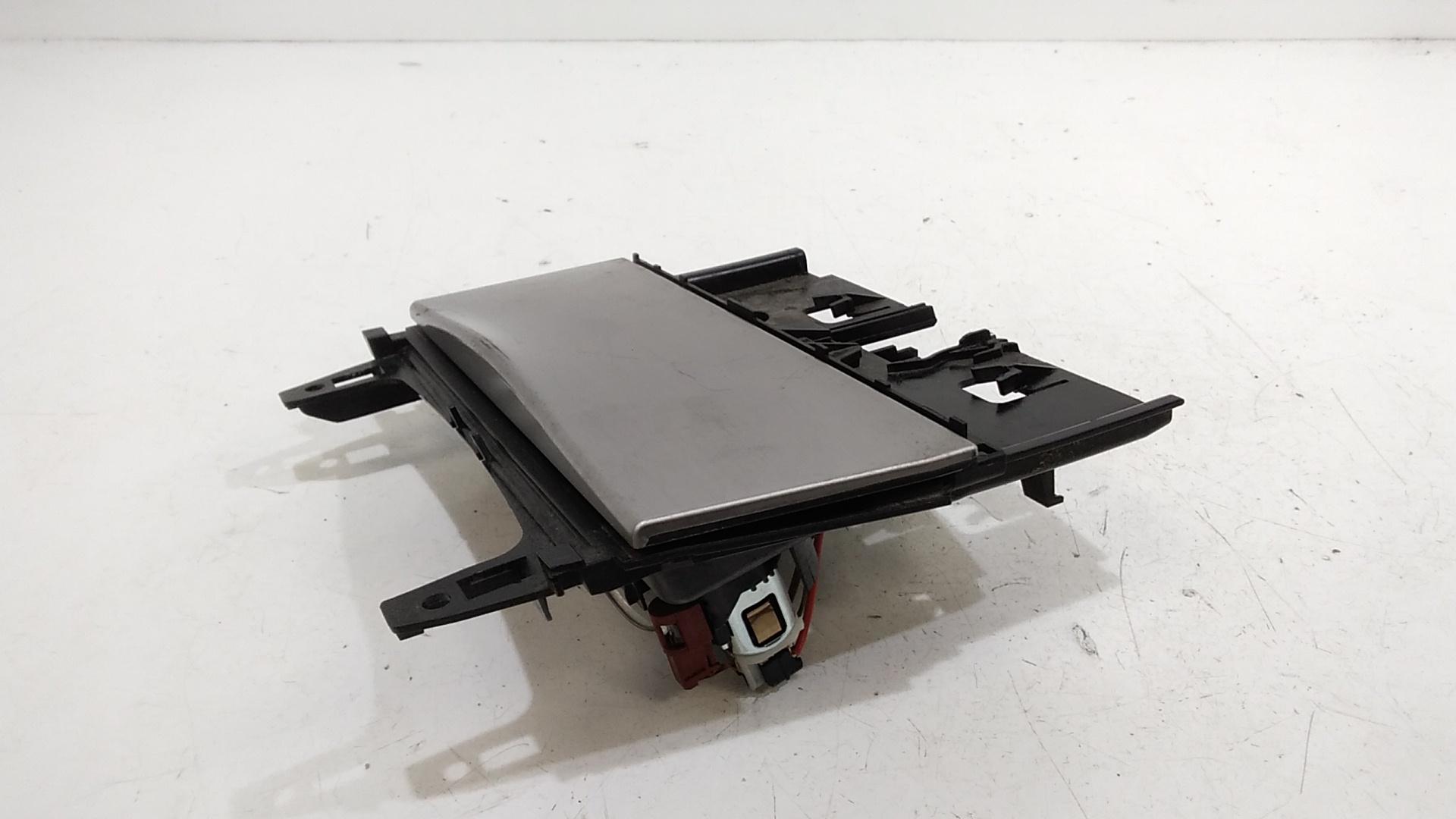 Posacenere MERCEDES Classe C S. Wagon W204 2 Serie