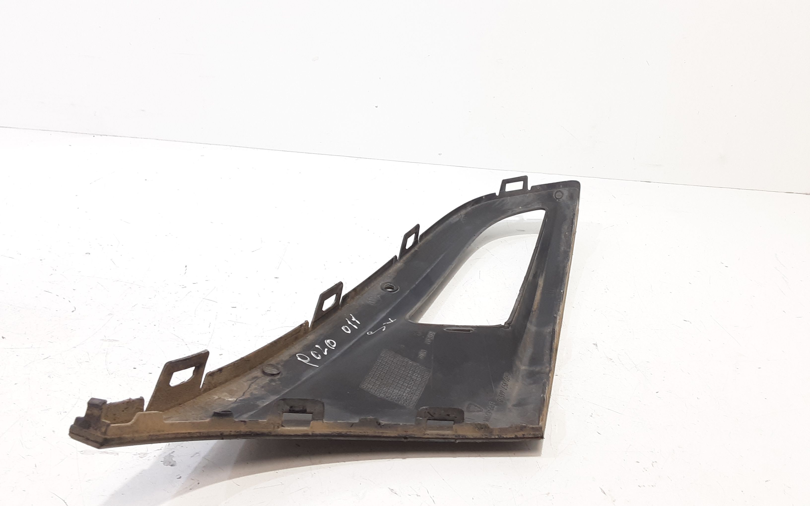 Cornice cover fendinebbia ant. SX guida VOLKSWAGEN Polo 5 Serie