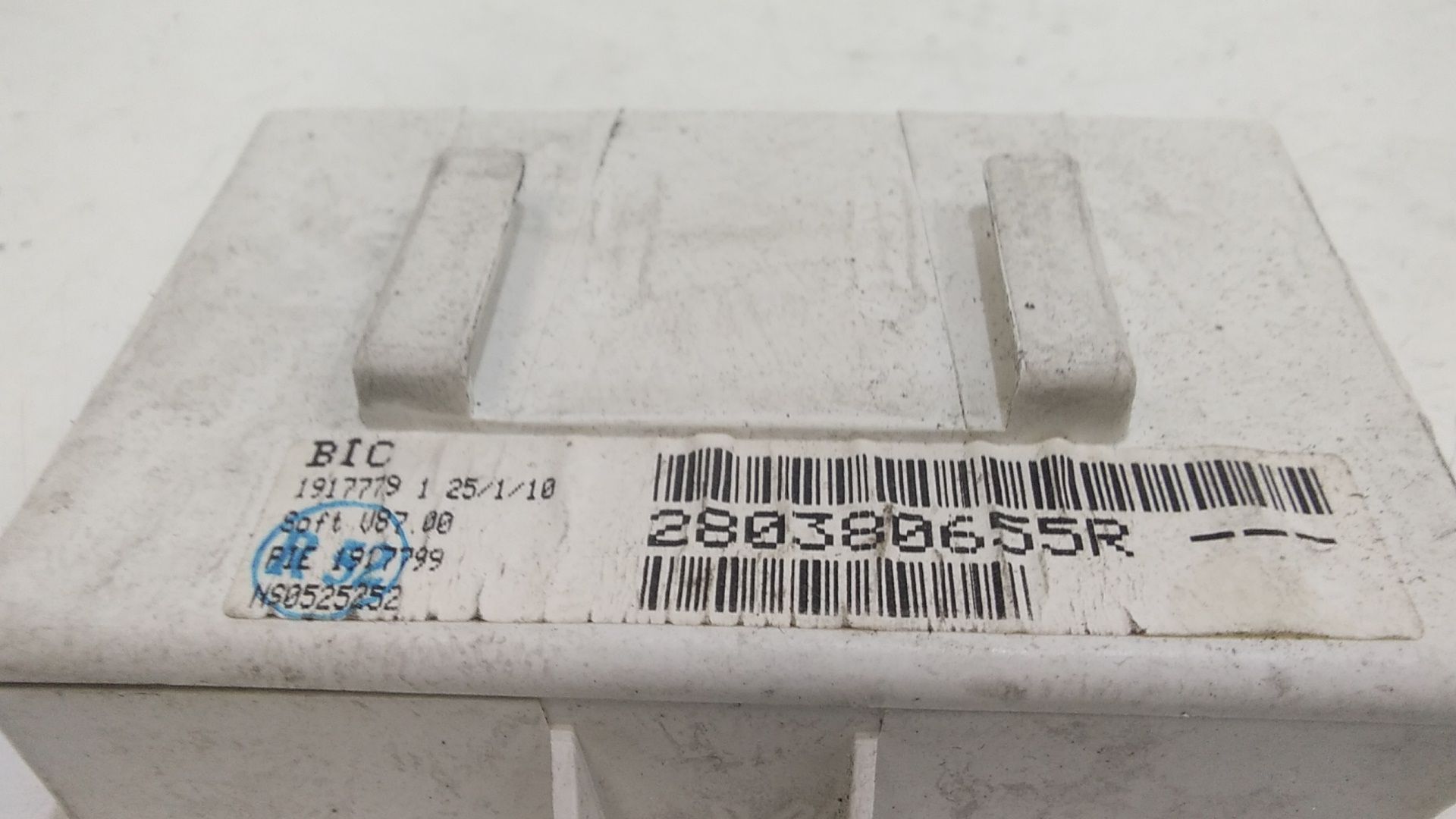 Centralina autoradio RENAULT Clio Serie (08>15)