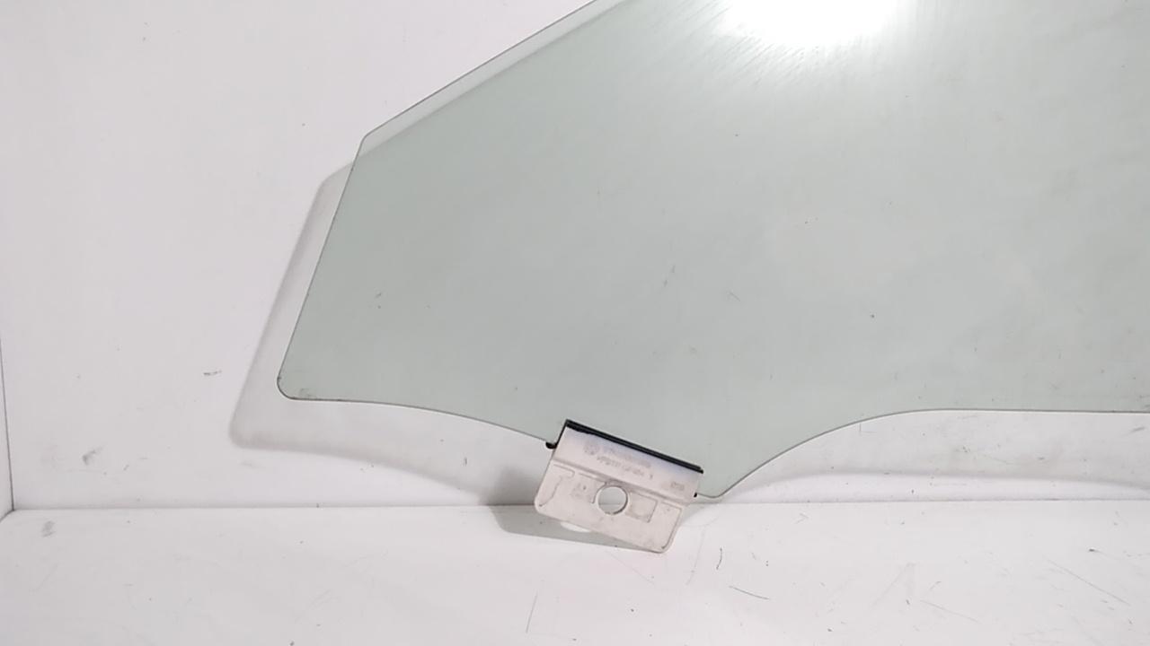 Vetro scendente posteriore destro AUDI A4 Avant (8W5)