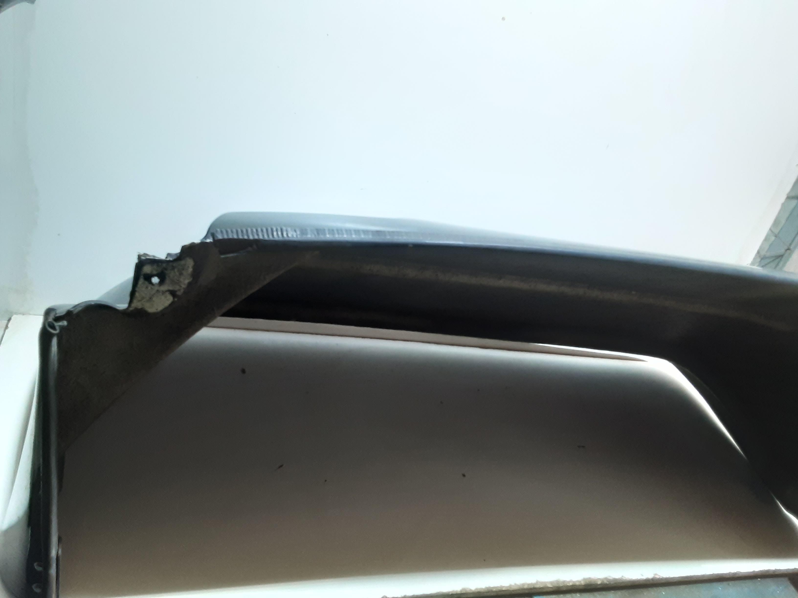 Spoiler anteriore cabina IVECO Daily Furgonato