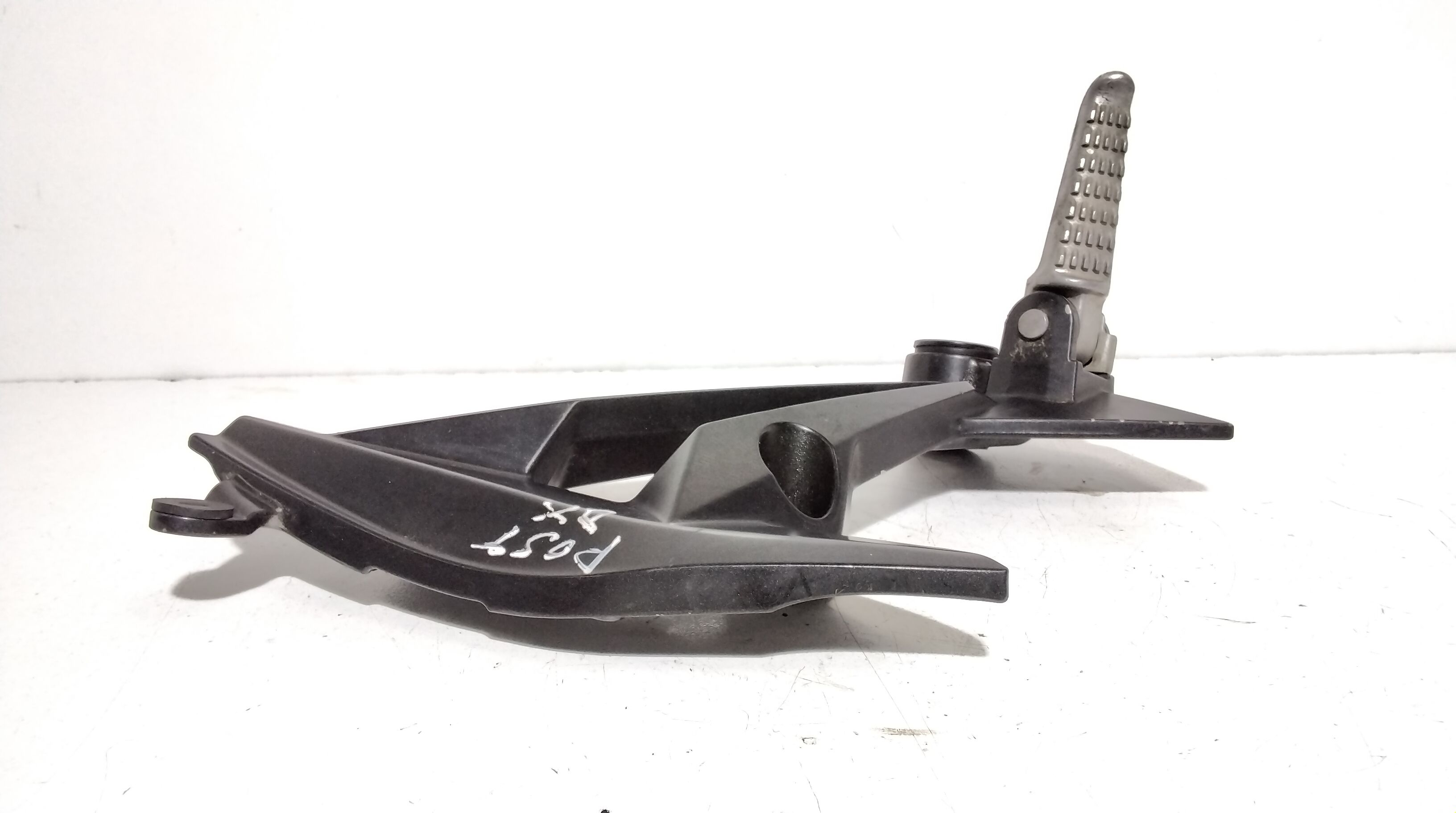 Staffa supporto pedalino KAWASAKI Z750 750cc (04>12)