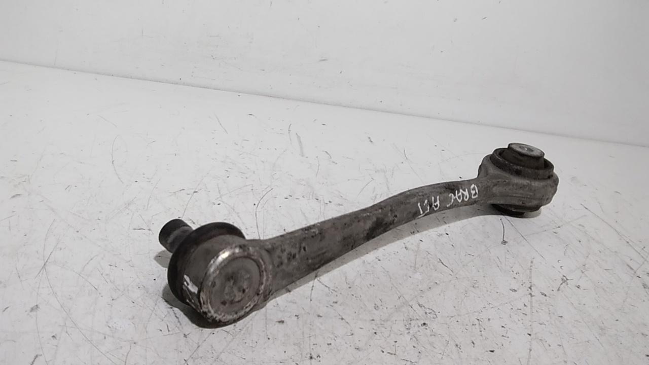 Braccio Oscillante Superiore Ant. SX AUDI A4 Avant (8W5)