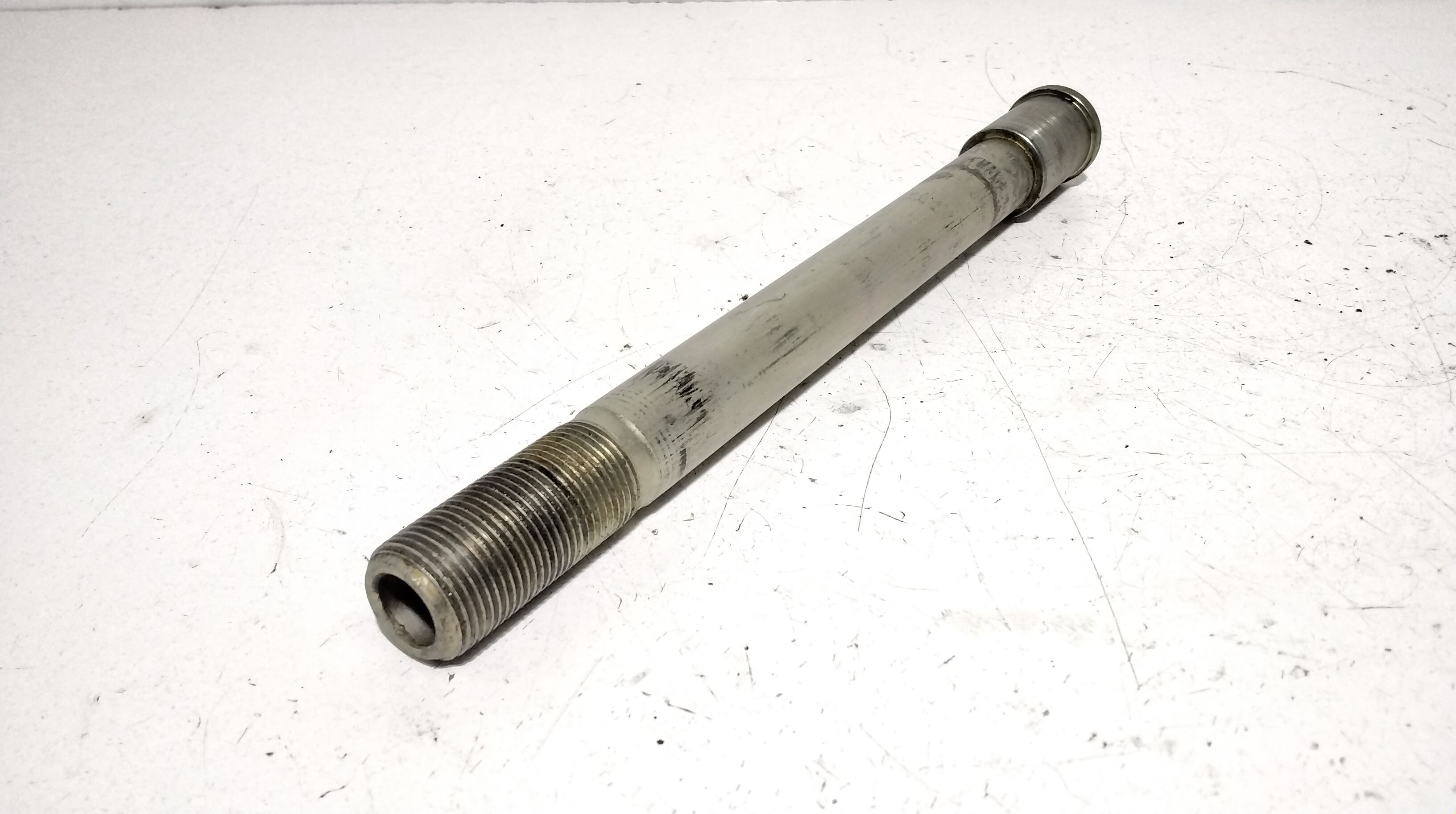 Perno ruota anteriore KAWASAKI Z750 750cc (04>12)