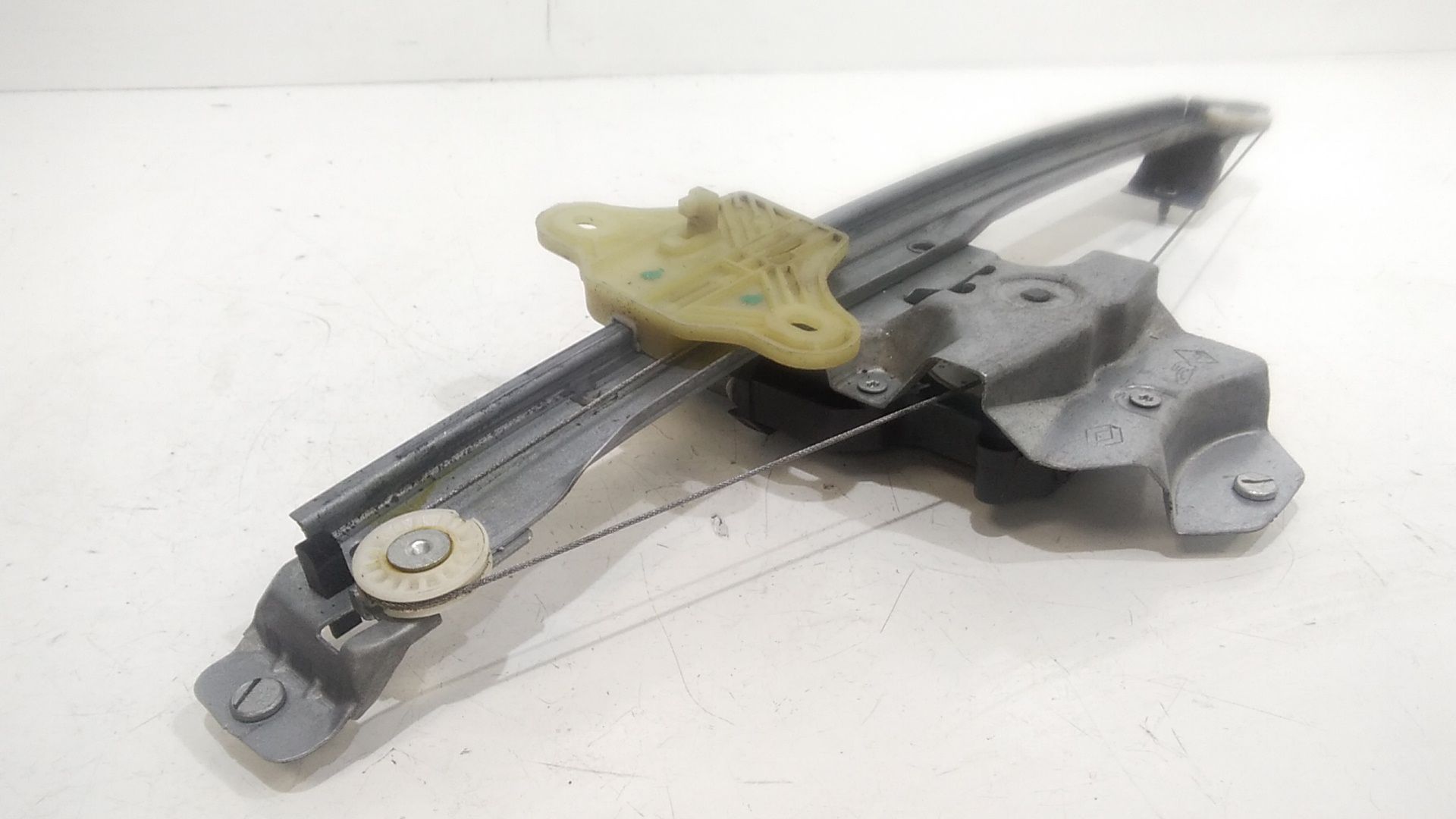 Cremagliera anteriore sinistra Guida RENAULT Clio Serie IV (12>19)