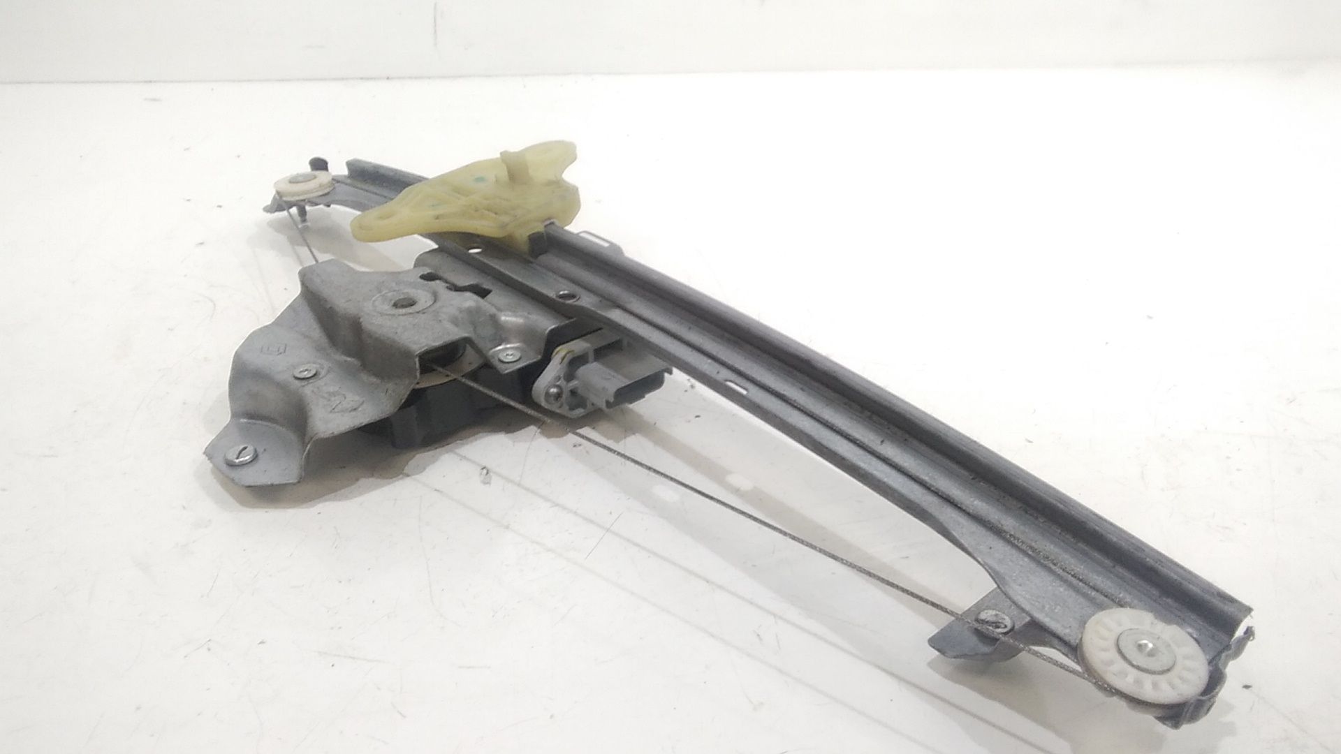 Cremagliera anteriore sinistra Guida RENAULT Clio Serie IV (12>19)