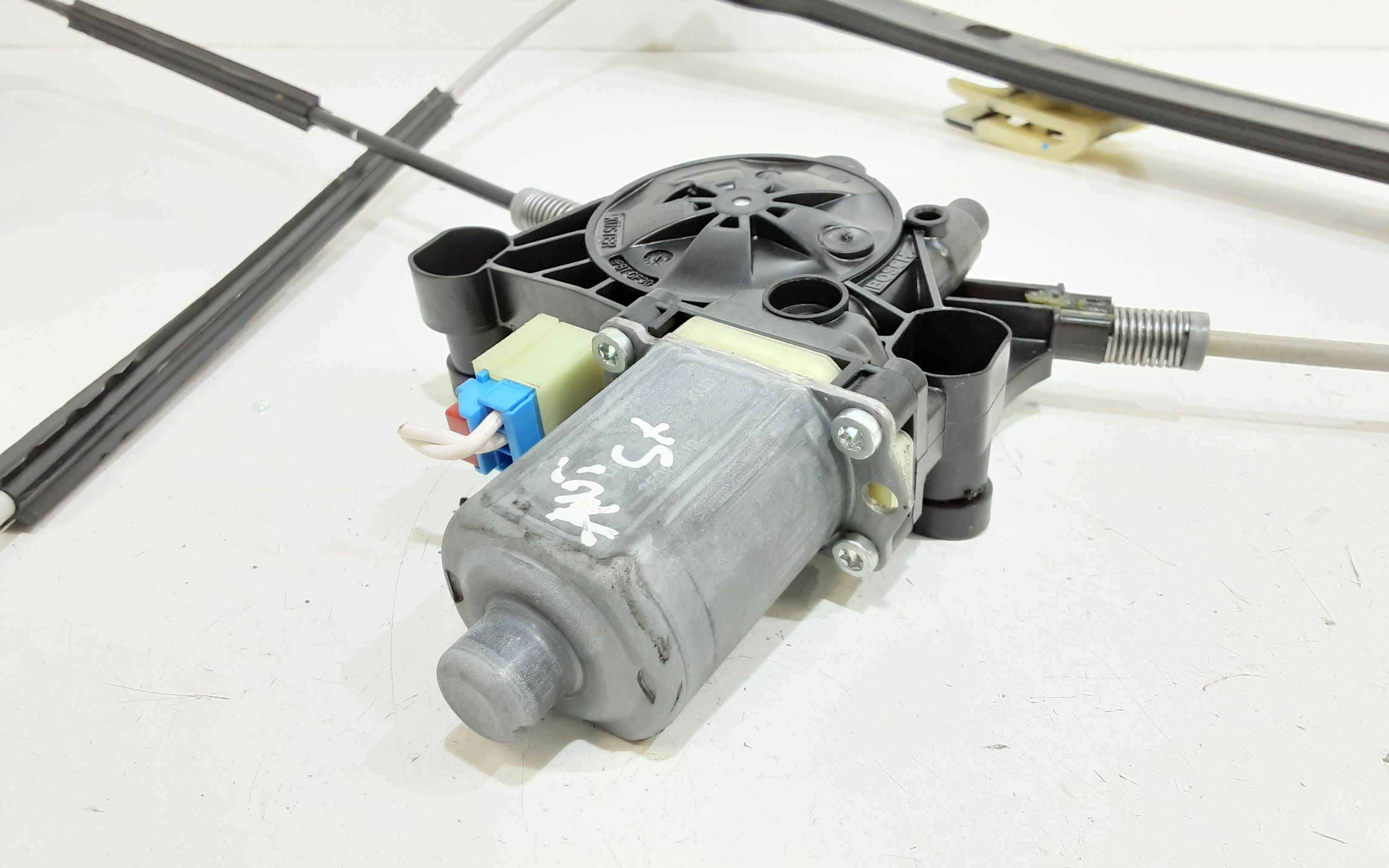 Cremagliera anteriore sinistra Guida VOLKSWAGEN Tiguan Serie