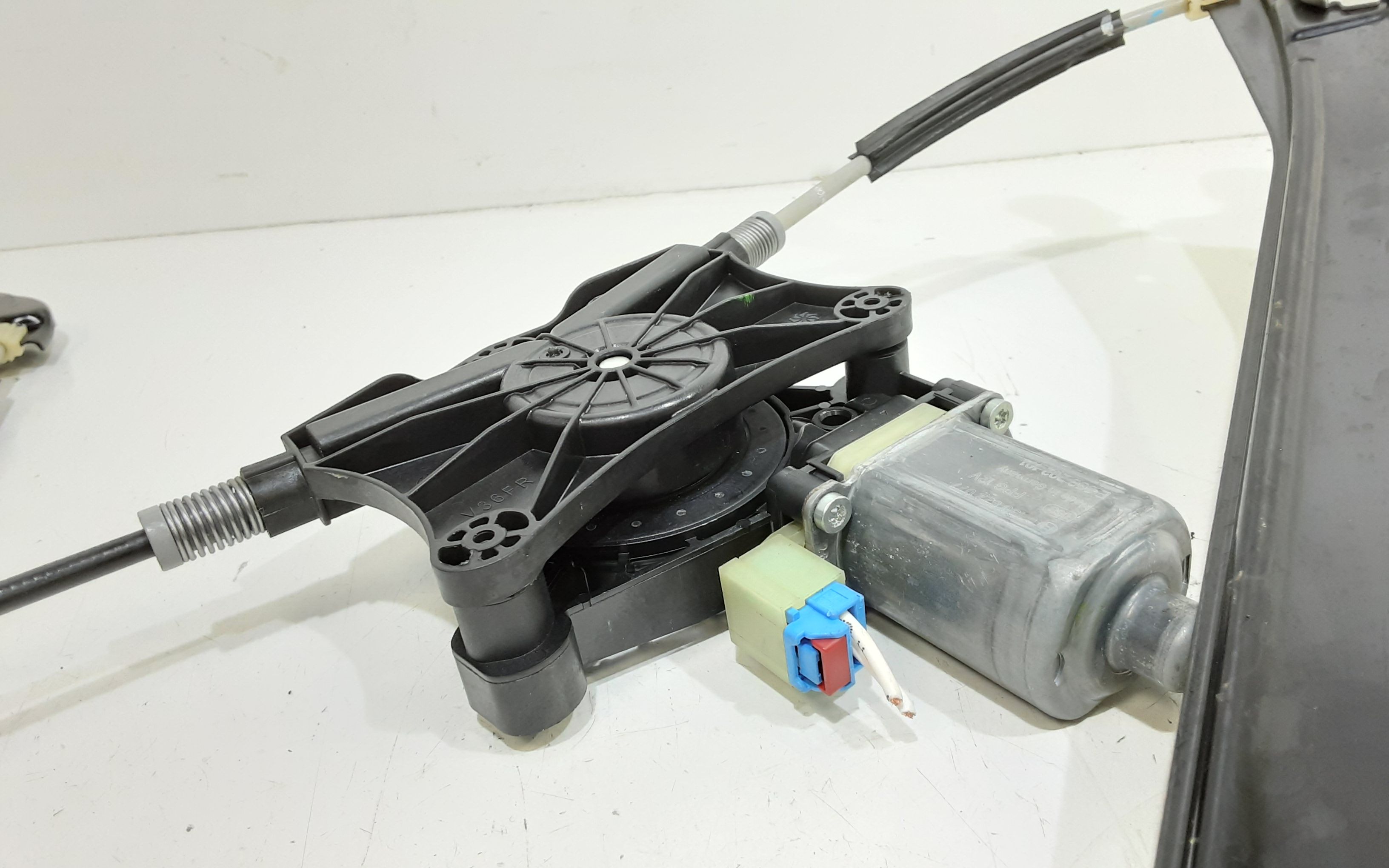 Cremagliera anteriore destra passeggero VOLKSWAGEN Tiguan Serie