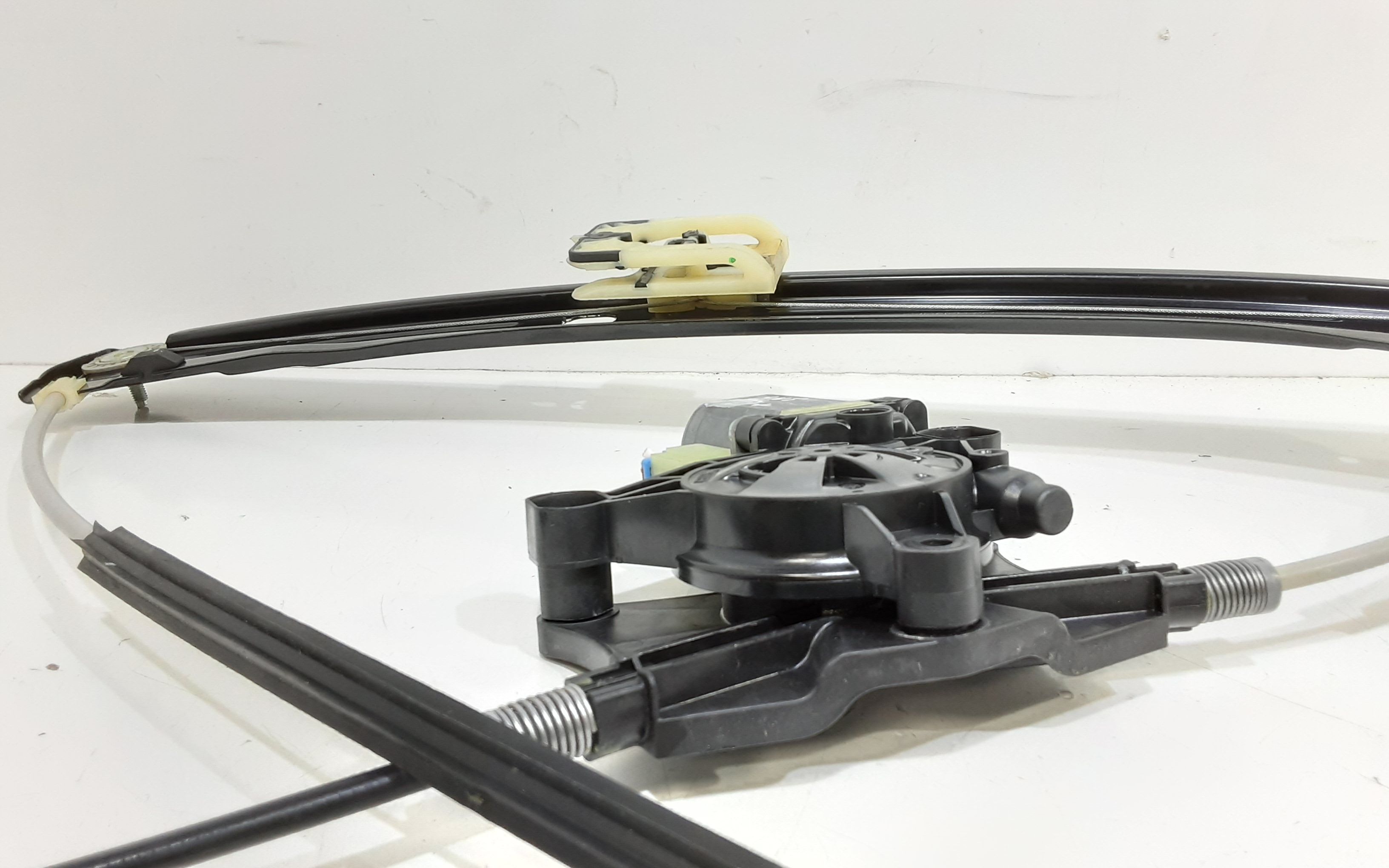 Cremagliera anteriore destra passeggero VOLKSWAGEN Tiguan Serie