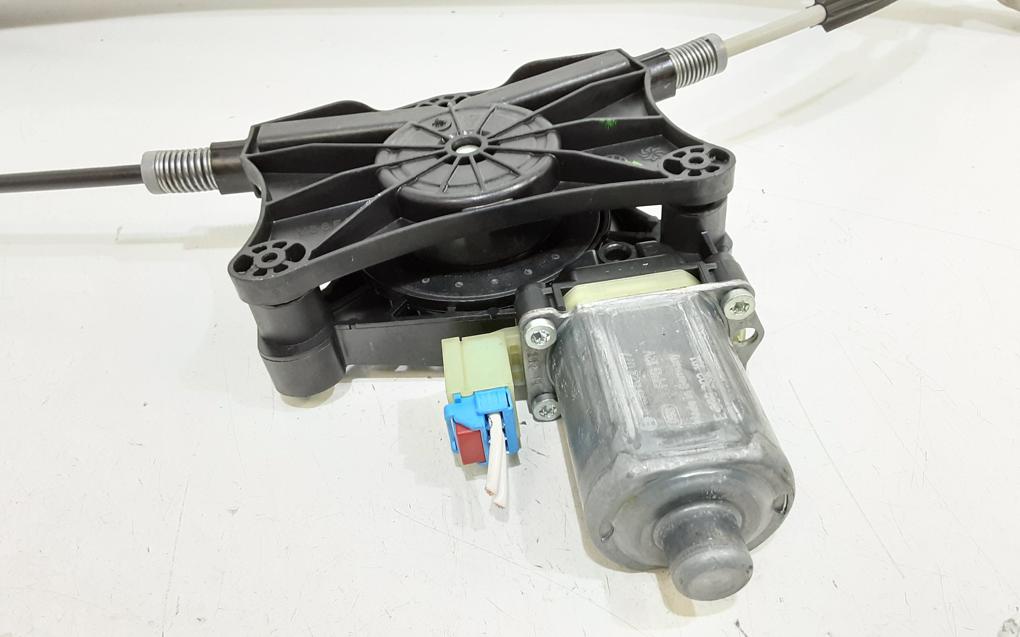 Cremagliera anteriore destra passeggero VOLKSWAGEN Tiguan Serie