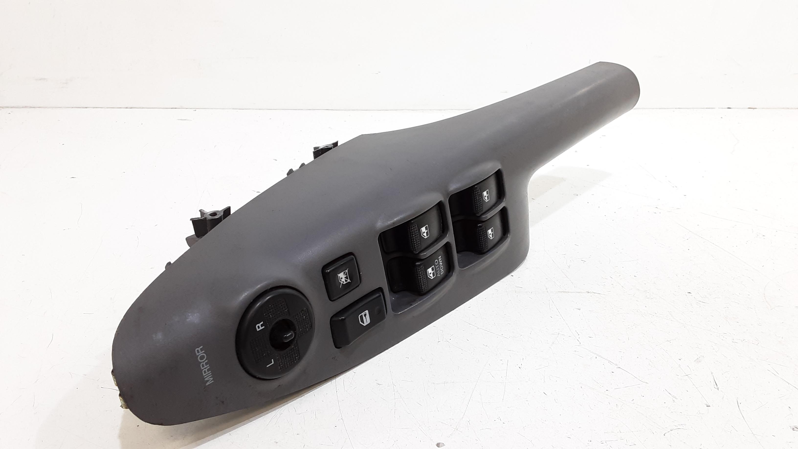 Pulsantiera anteriore sinistra Guida HYUNDAI Tucson  Serie (04>09)