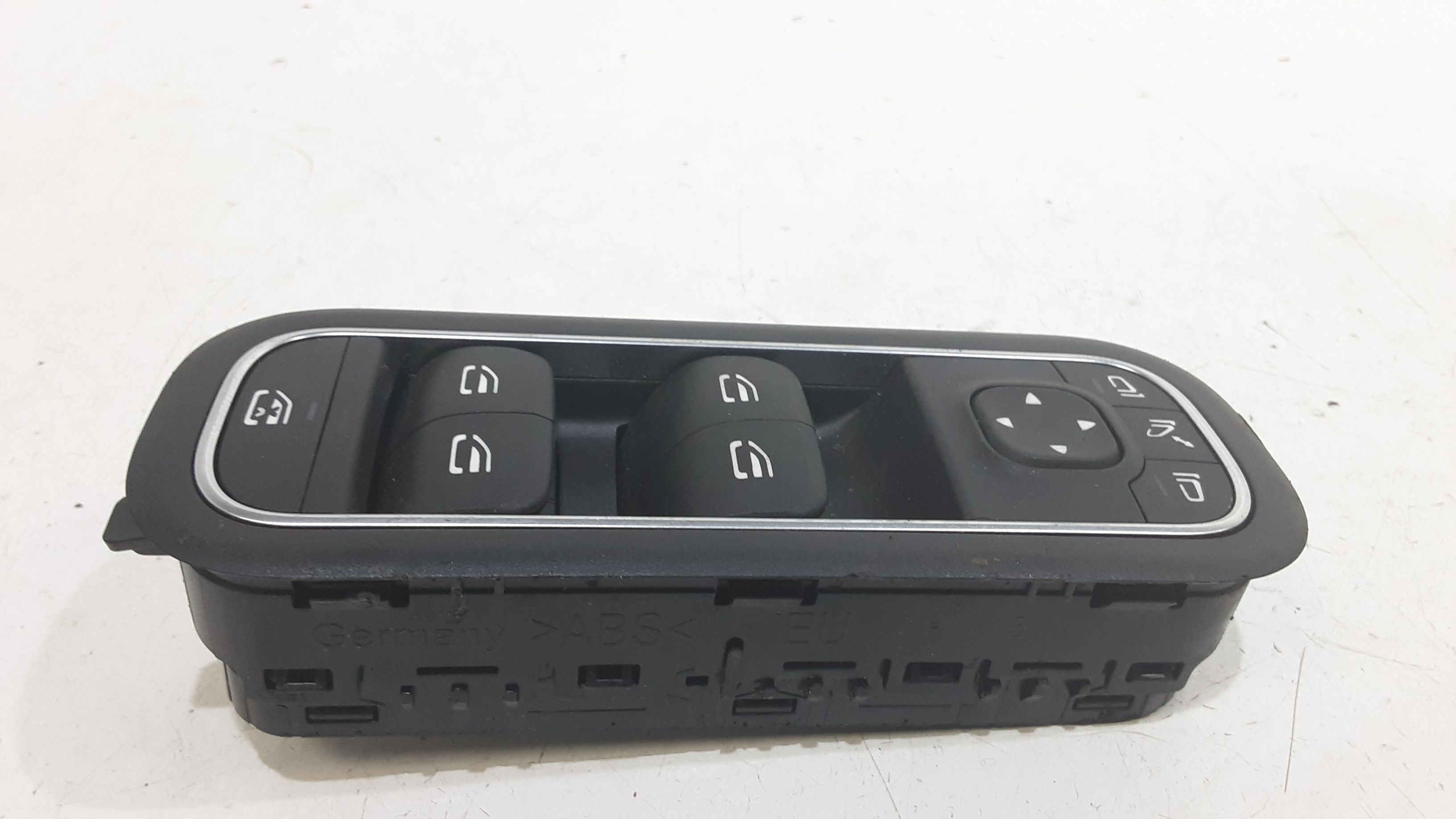 Pulsantiera anteriore sinistra Guida MERCEDES CLA Coup (C118) (19>)