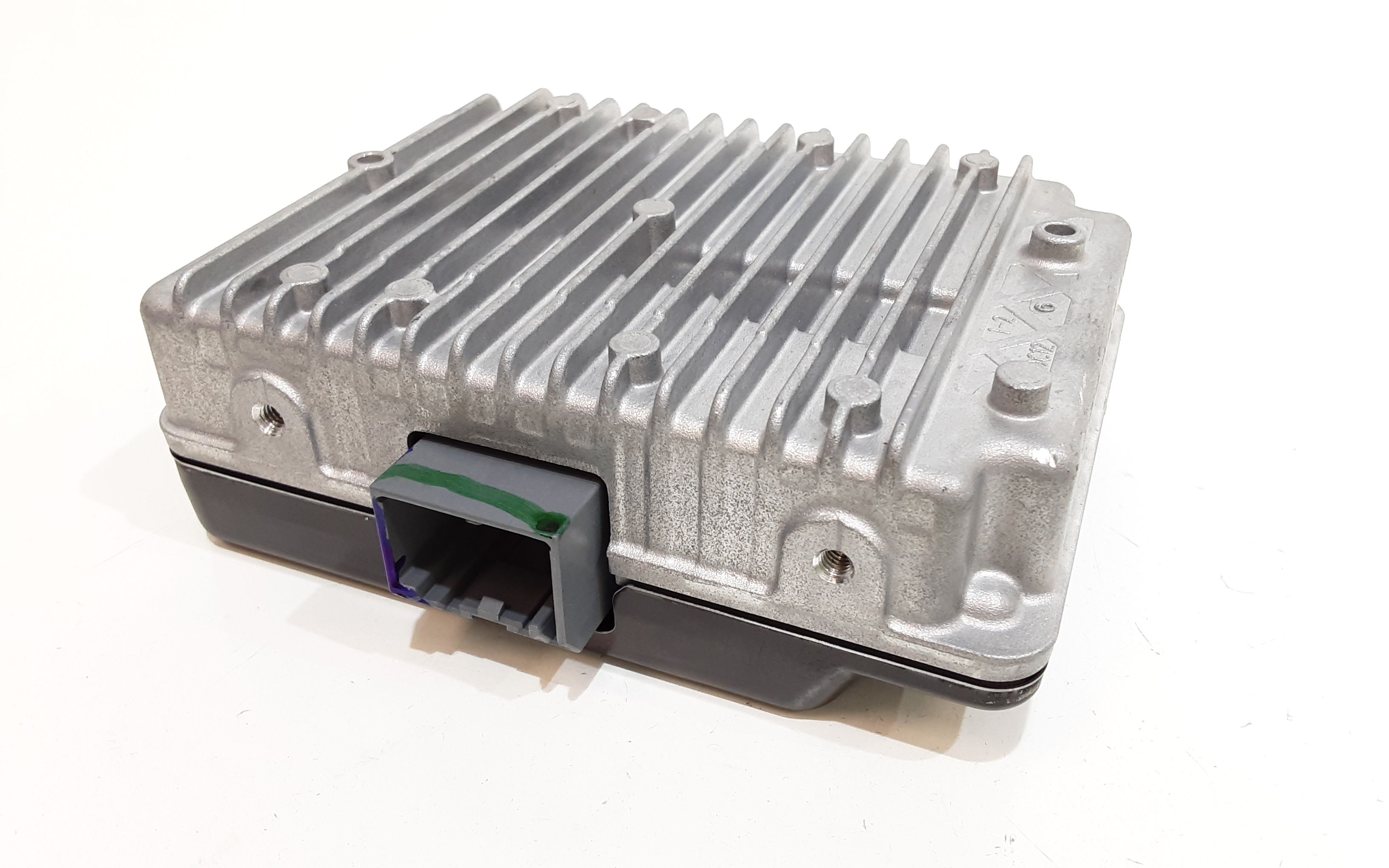 Presa di alimentazione ausiliaria (inverter) da 230 V JEEP Compass Serie