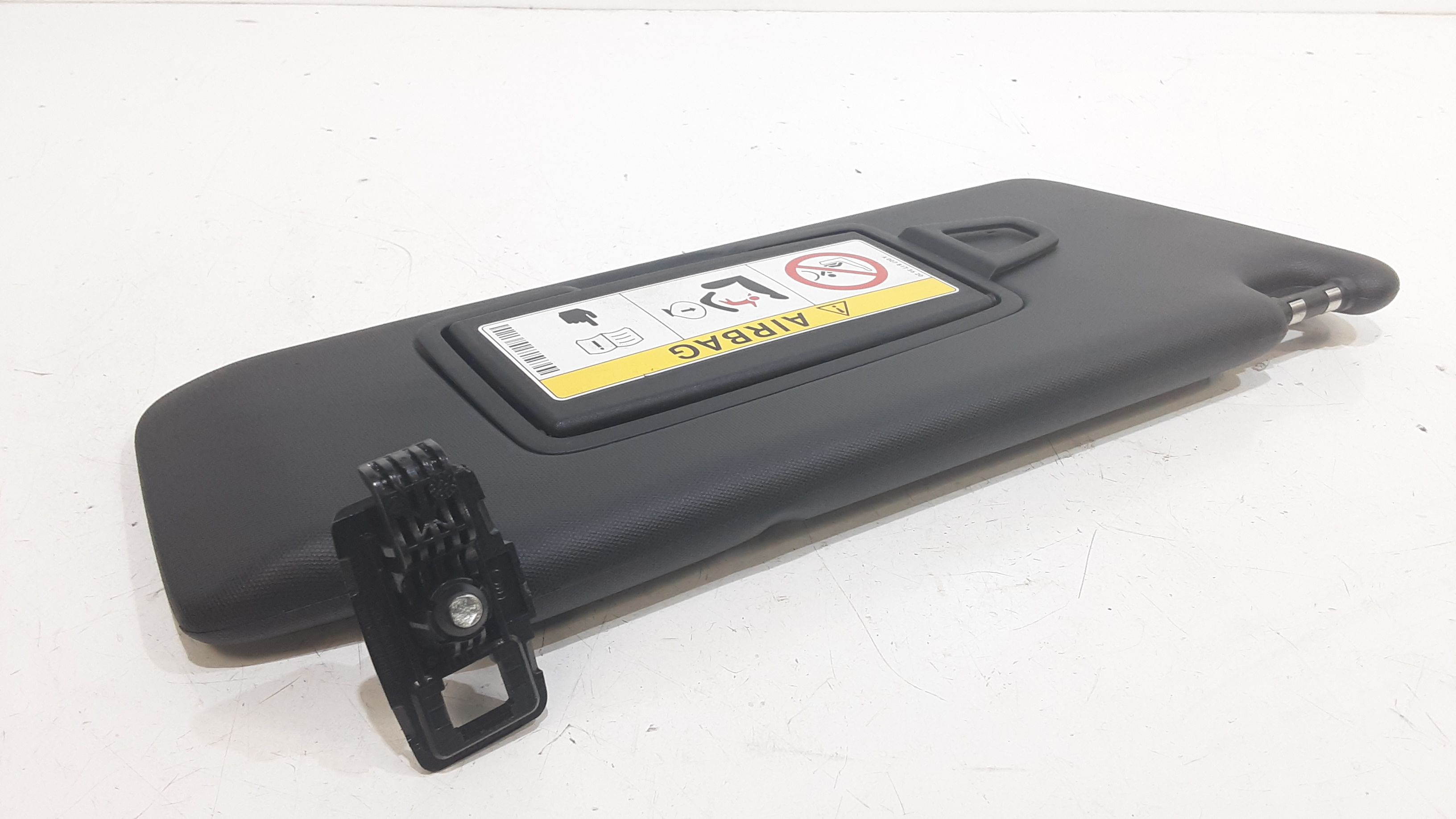 Parasole aletta Lato Passeggero MERCEDES CLA Coup (C118) (19>)