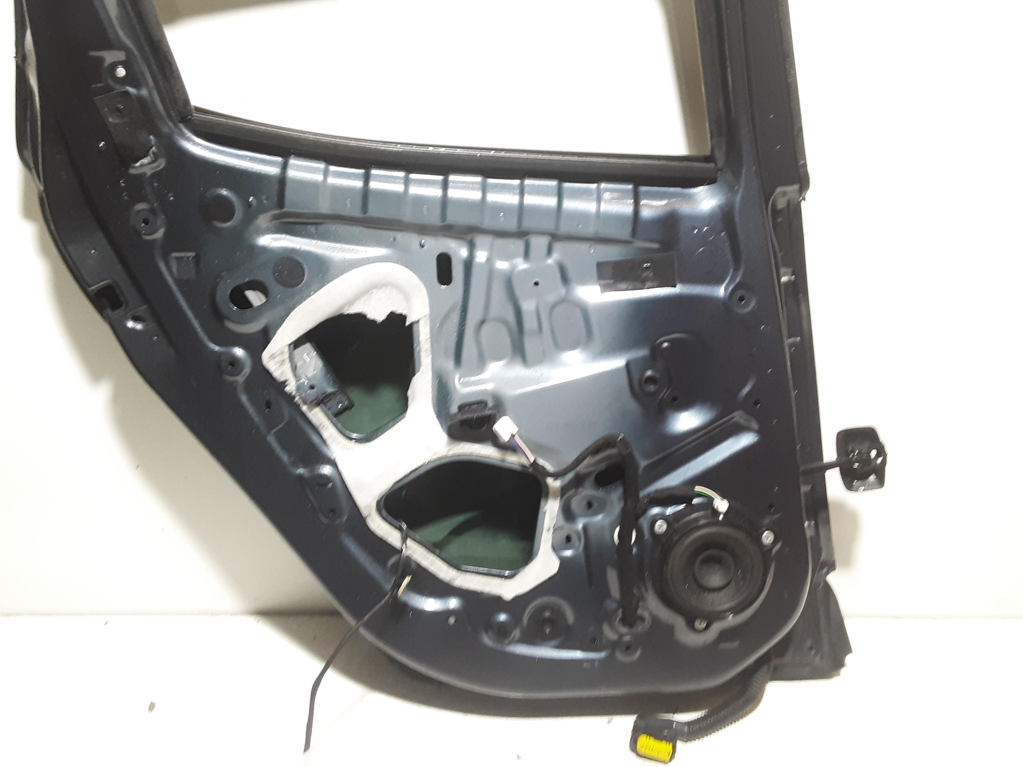 Portiera Posteriore Sinistra RENAULT Clio Serie IV (12>19)