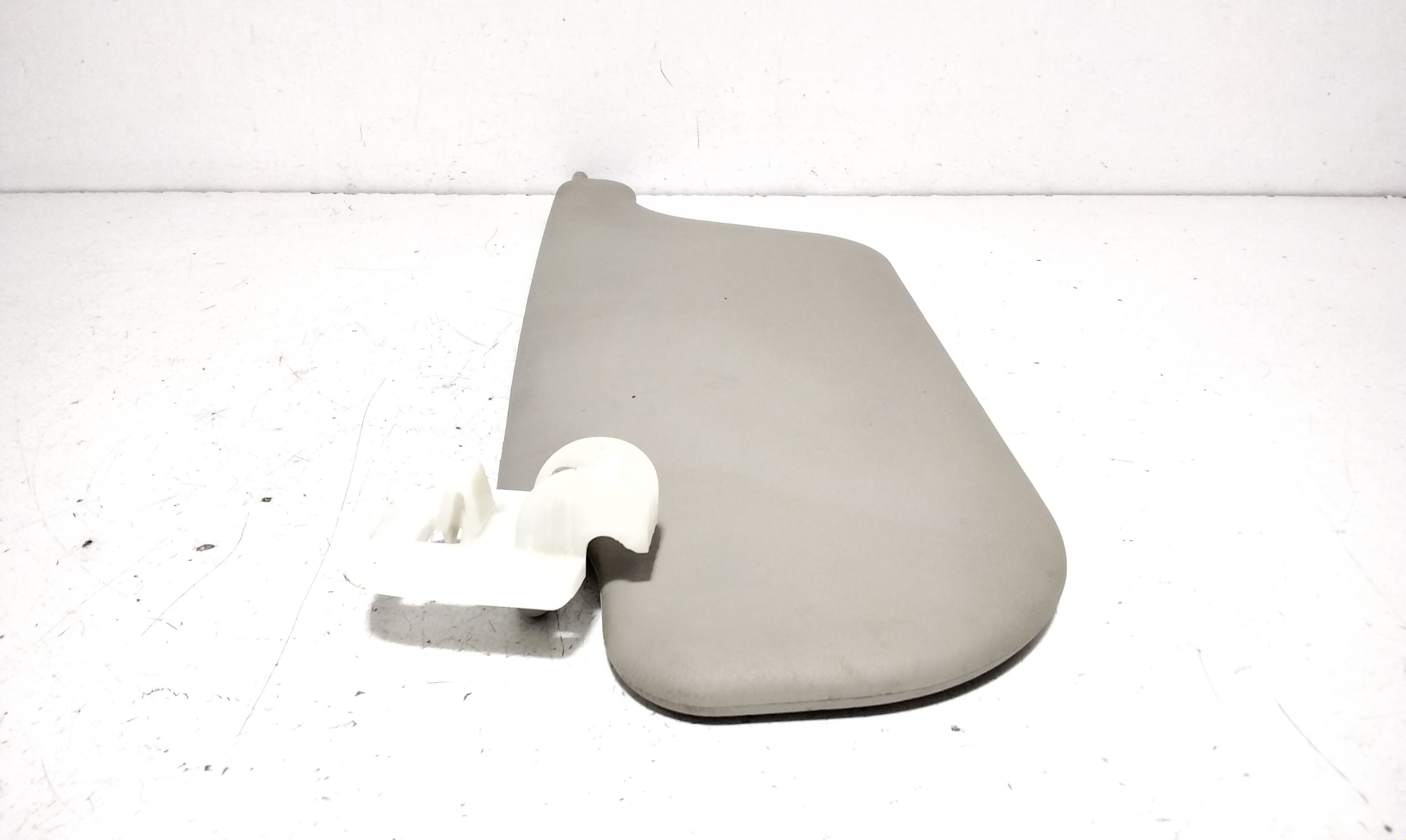 Parasole aletta anteriore Lato Guida RENAULT Clio Serie (04>08)