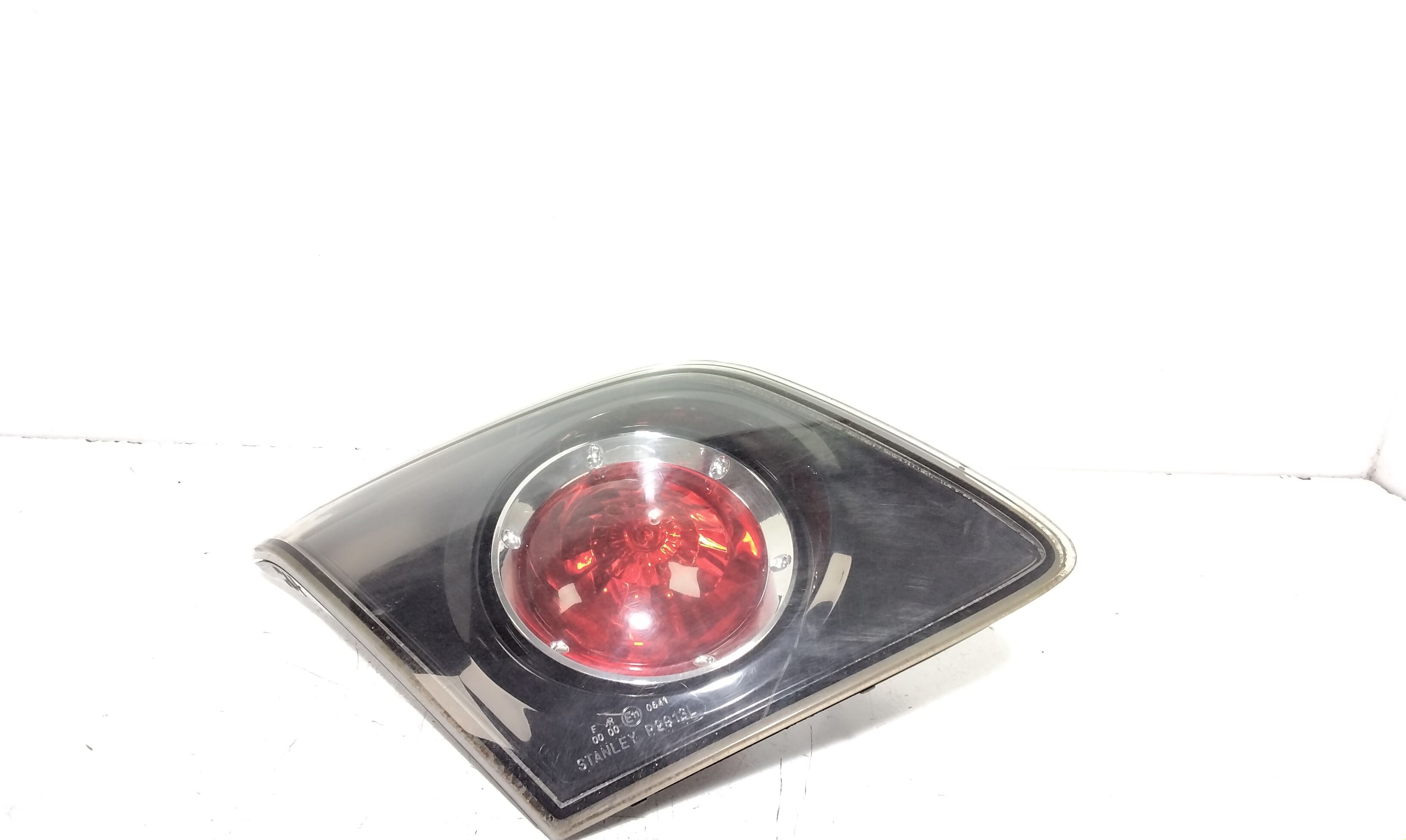 Stop Posteriore Sinistro Integrato nel Portello MAZDA 3 Berlina Serie (03>09)