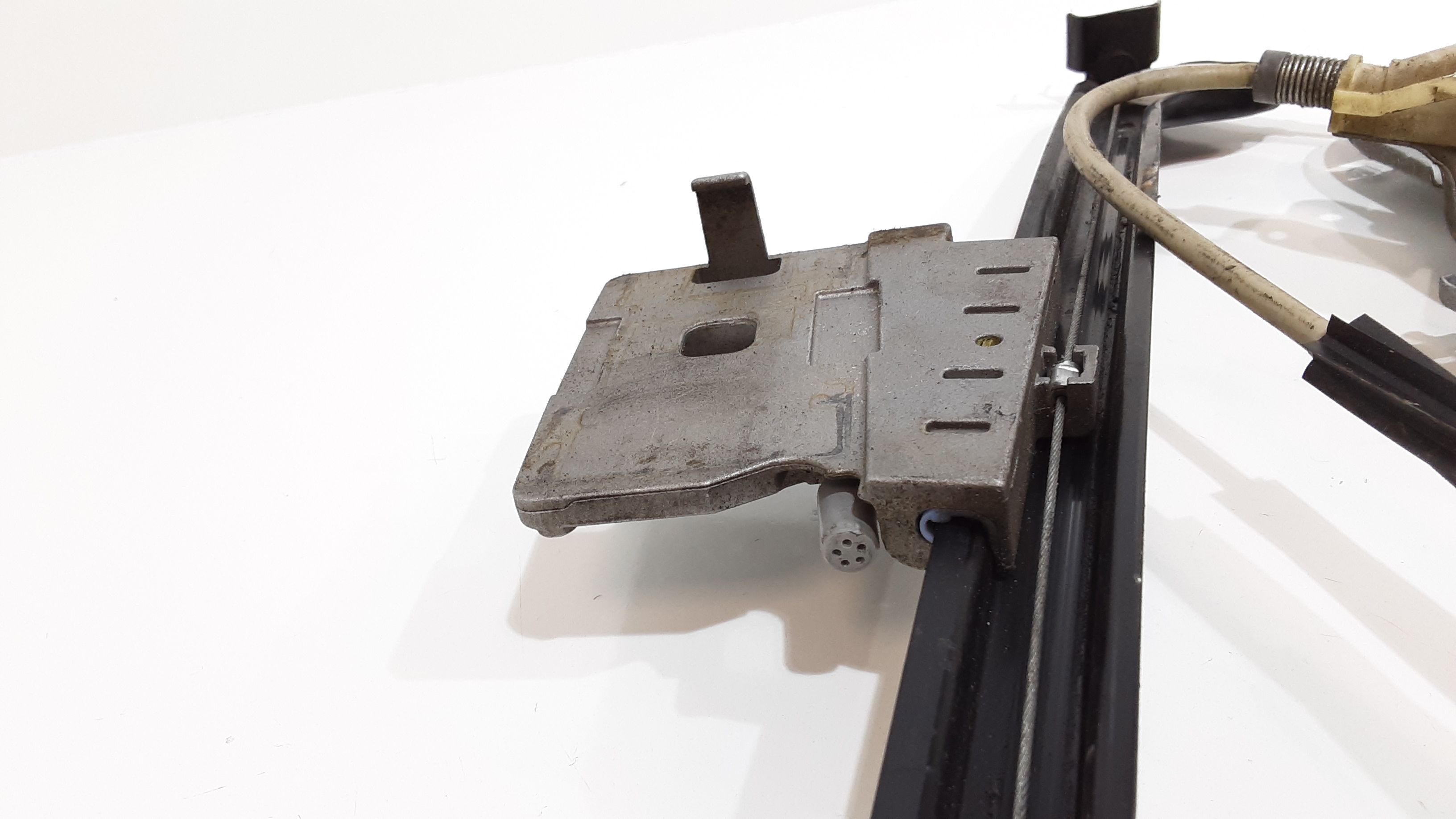 Cremagliera anteriore sinistra Guida MERCEDES SLK Serie (W170) (96>04)